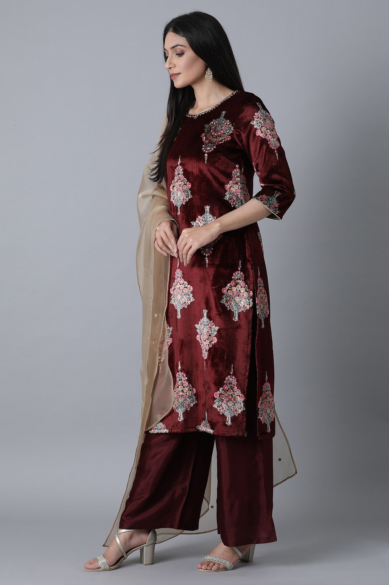 Maroon Printed kurta- Gold Parallel Pant-Duptta Set