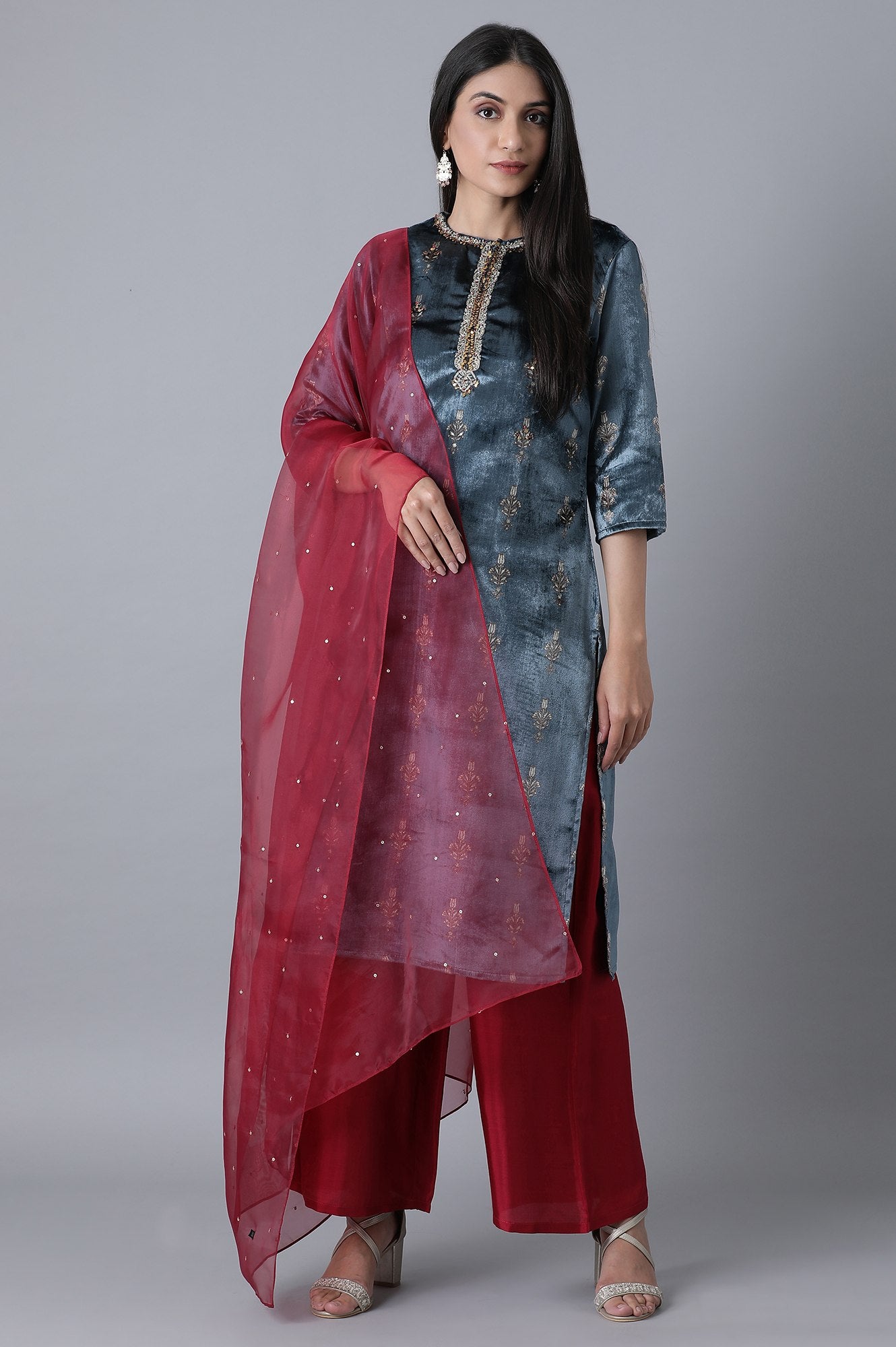 Blue Printed Velvet kurta-Parallel Pant-Dupatta Set