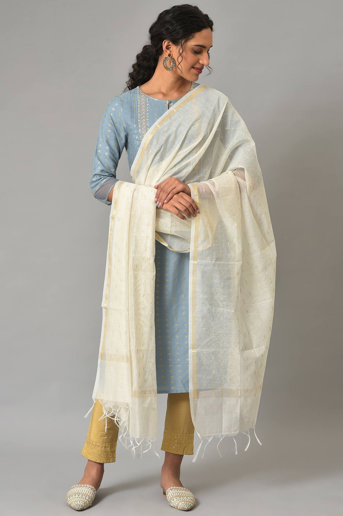 Ecru And Gold Jacquard Dupatta