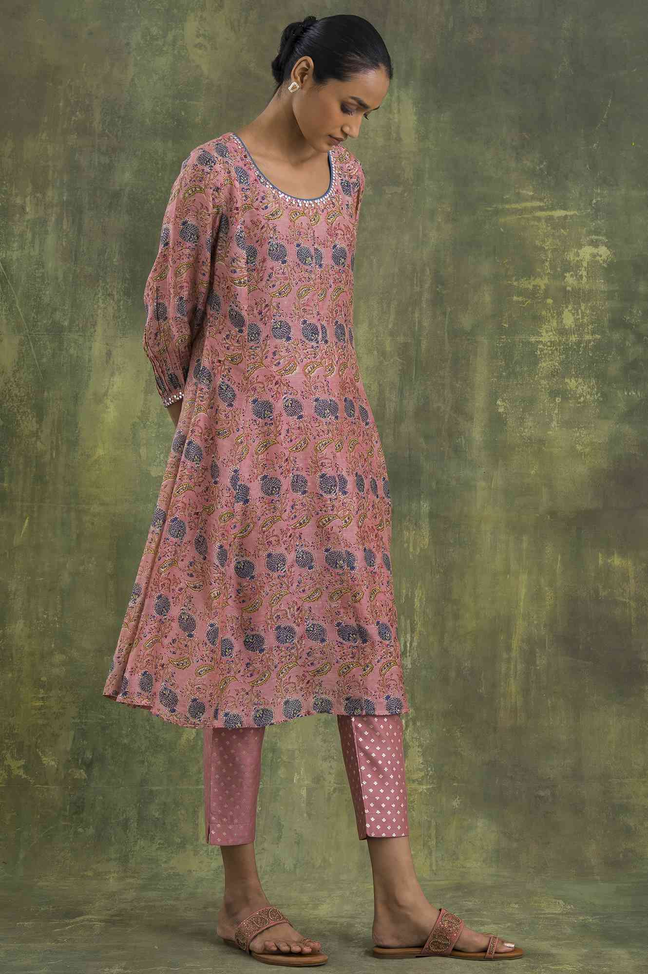 Pink Jacquard Slim Pants