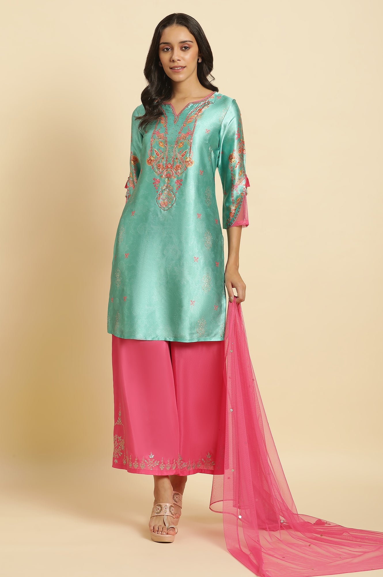 Sea Green Digital Printed Kurta, Pants & Dupatta Set Sea Green Digital Printed Kurta, Pants & Dupatta Set