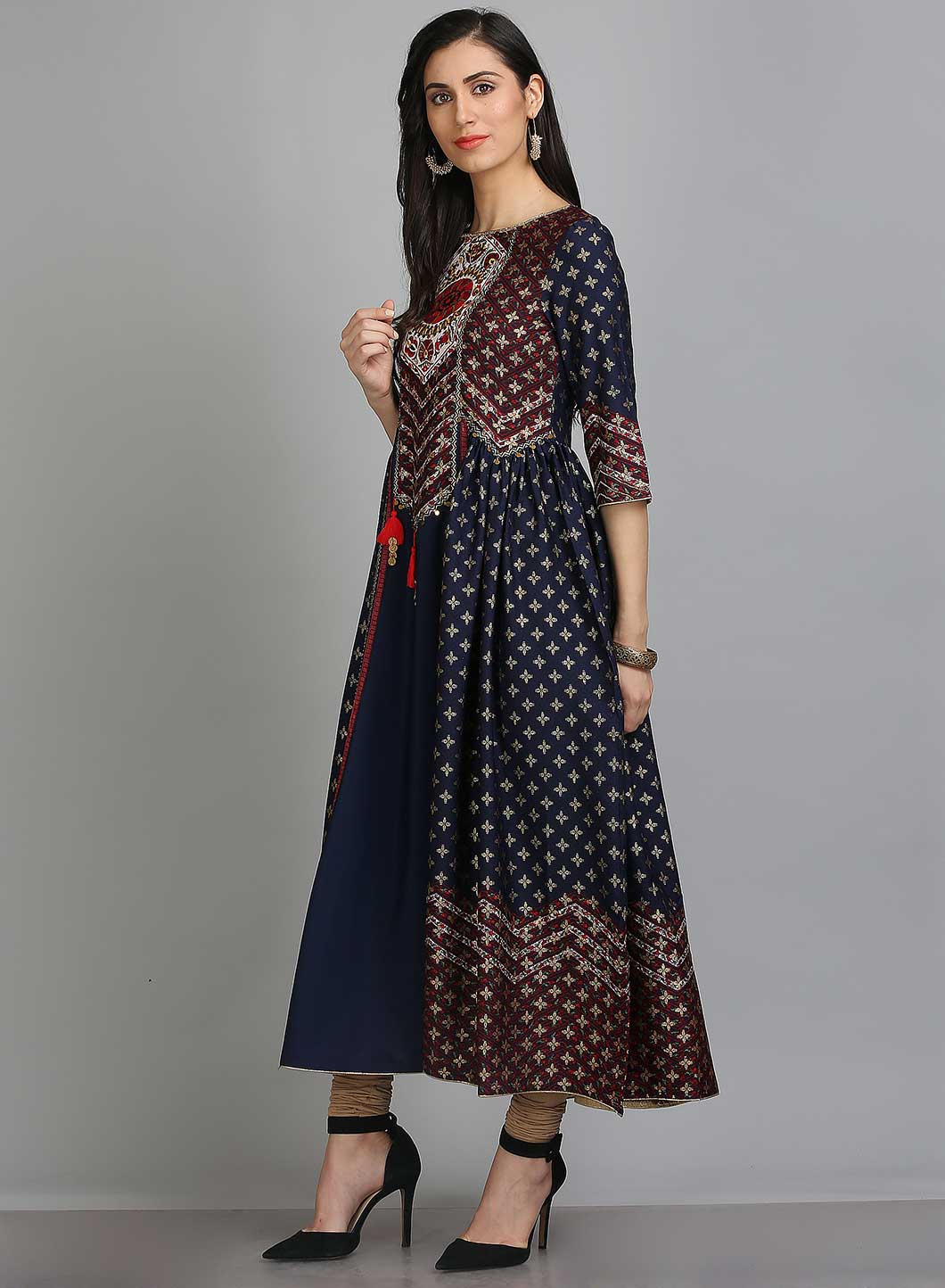 Blue Printed Round Neck 3/4 Sleeves kurta