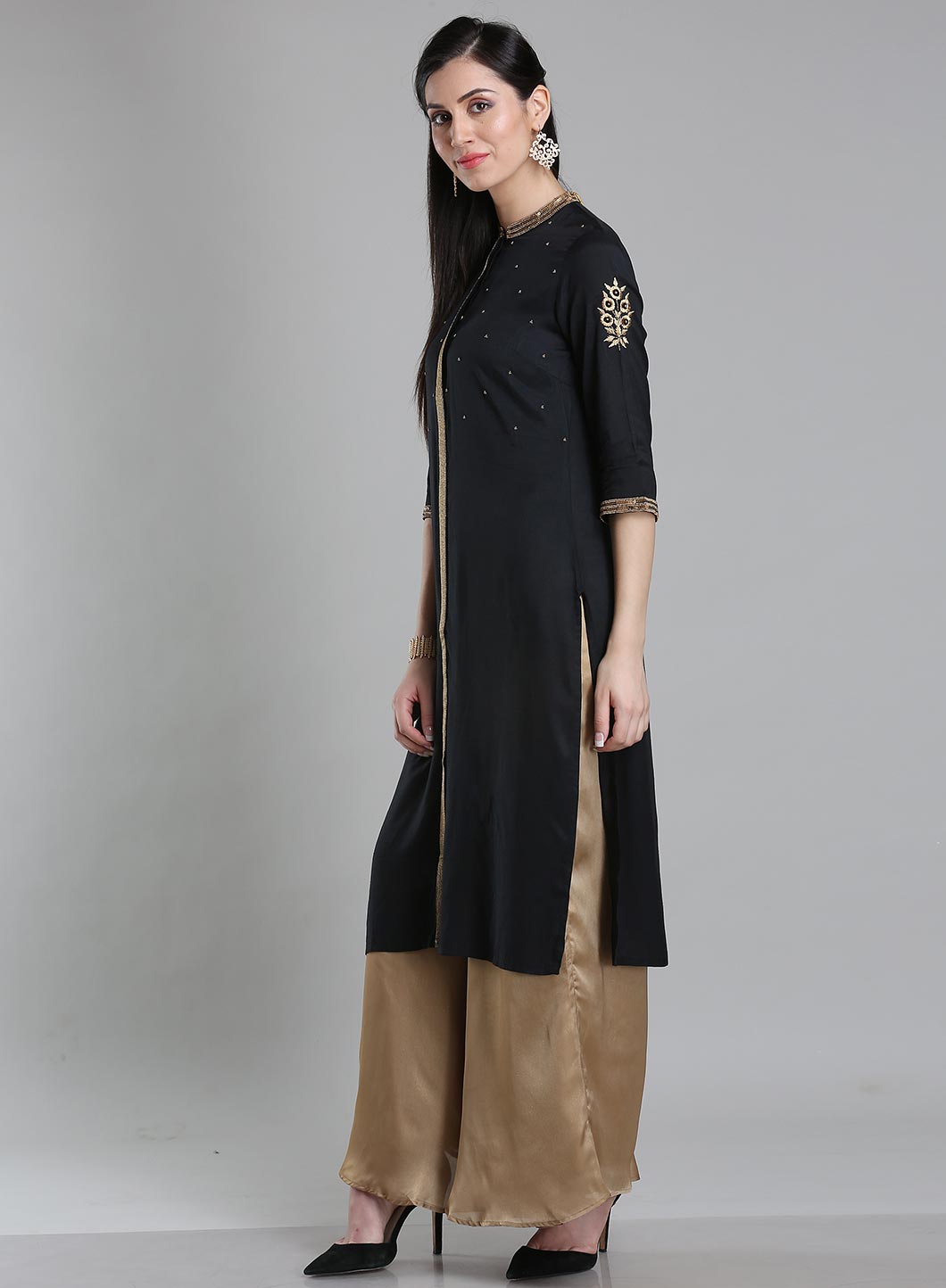 Black Solid Mandarin Neck kurta