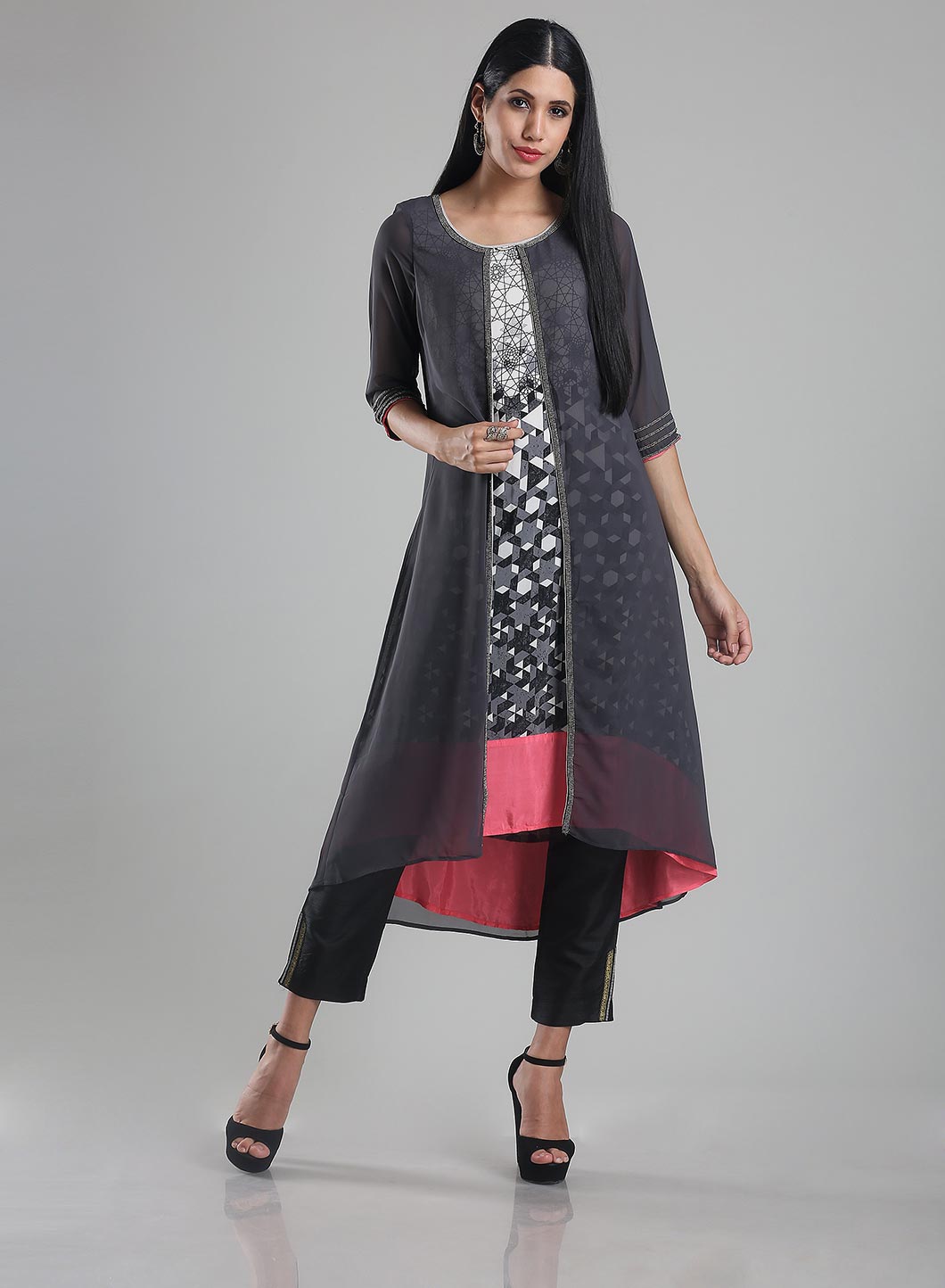 Grey &amp; White 3/4 Sleeve Printed kurta