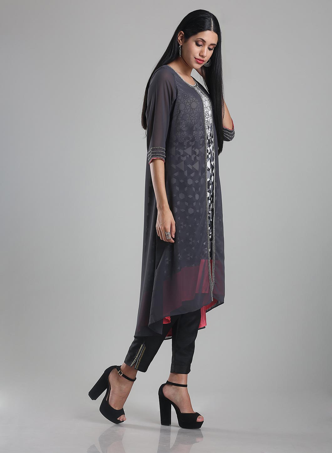 Grey &amp; White 3/4 Sleeve Printed kurta