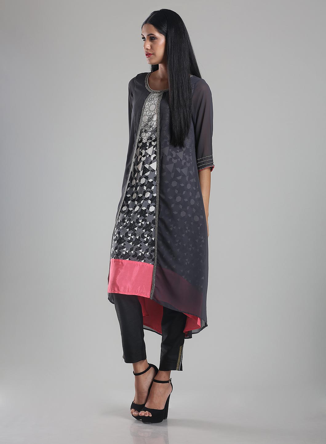 Grey &amp; White 3/4 Sleeve Printed kurta