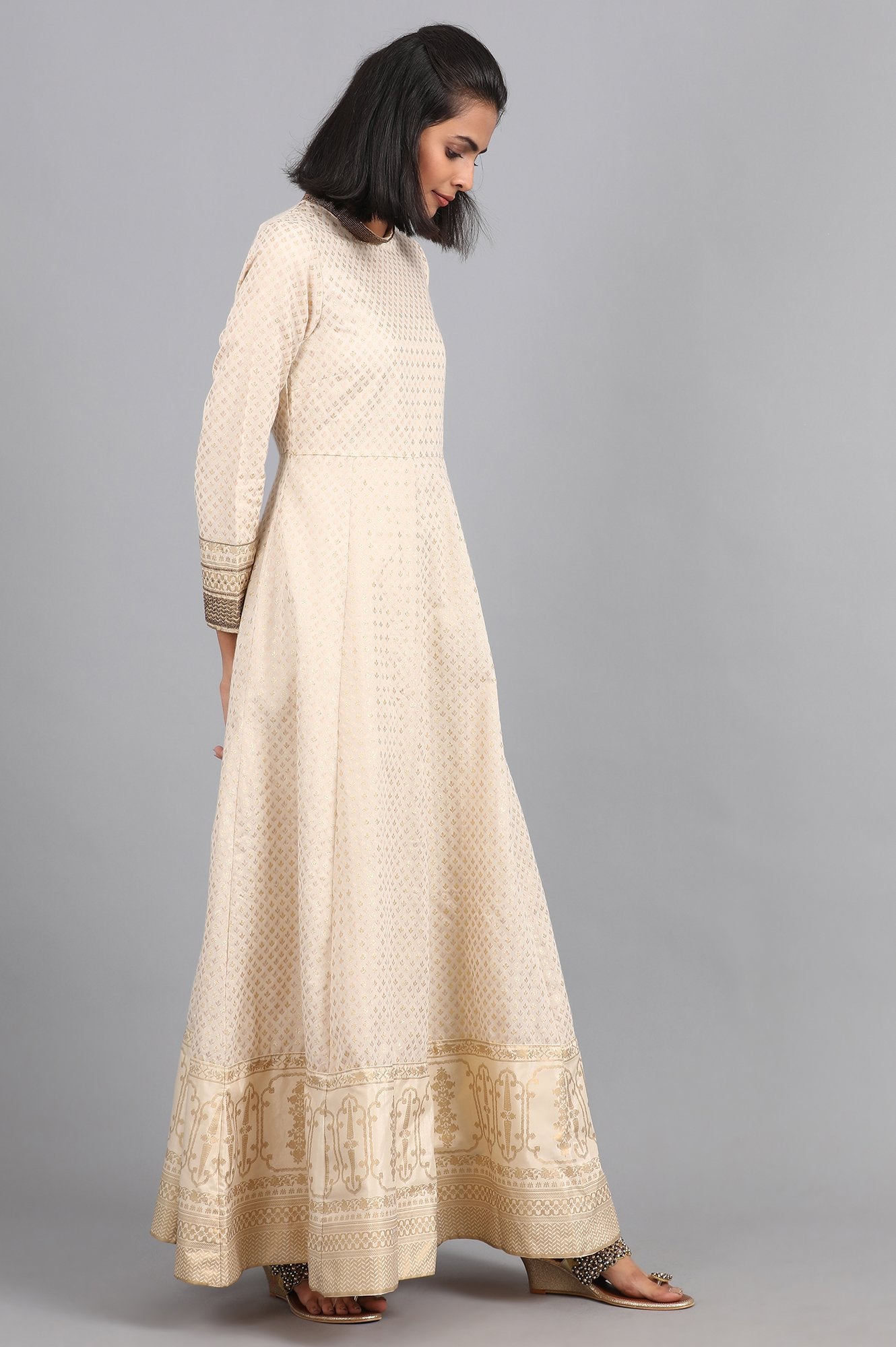 Off-White Mandarin Neck Yarn-dyed kurta