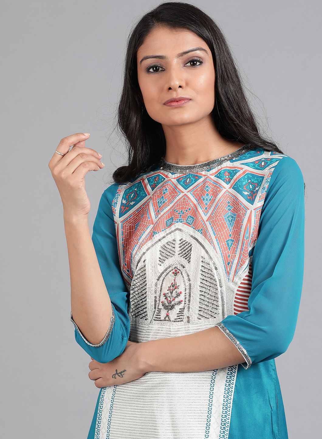 Blue Round Neck Printed kurta