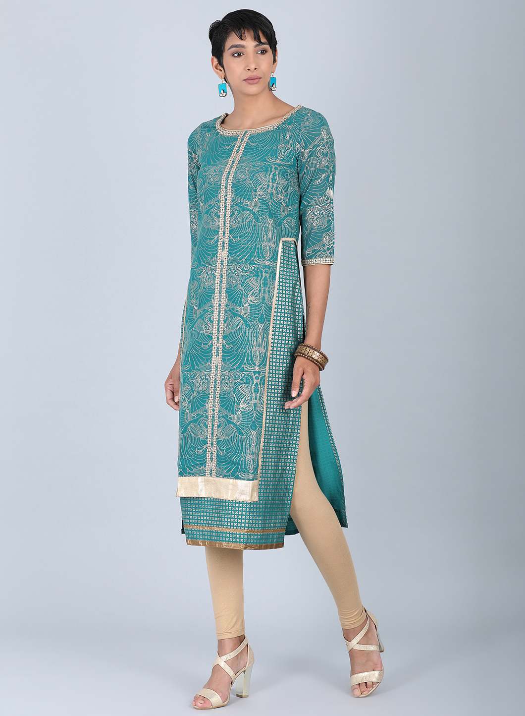 Green Round Neck Embellished kurta