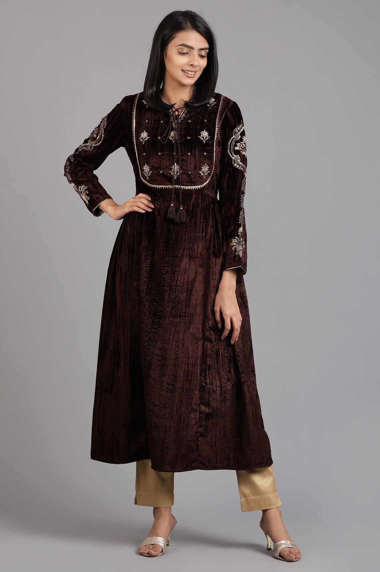 Brown Round Neck Solid Winter kurta