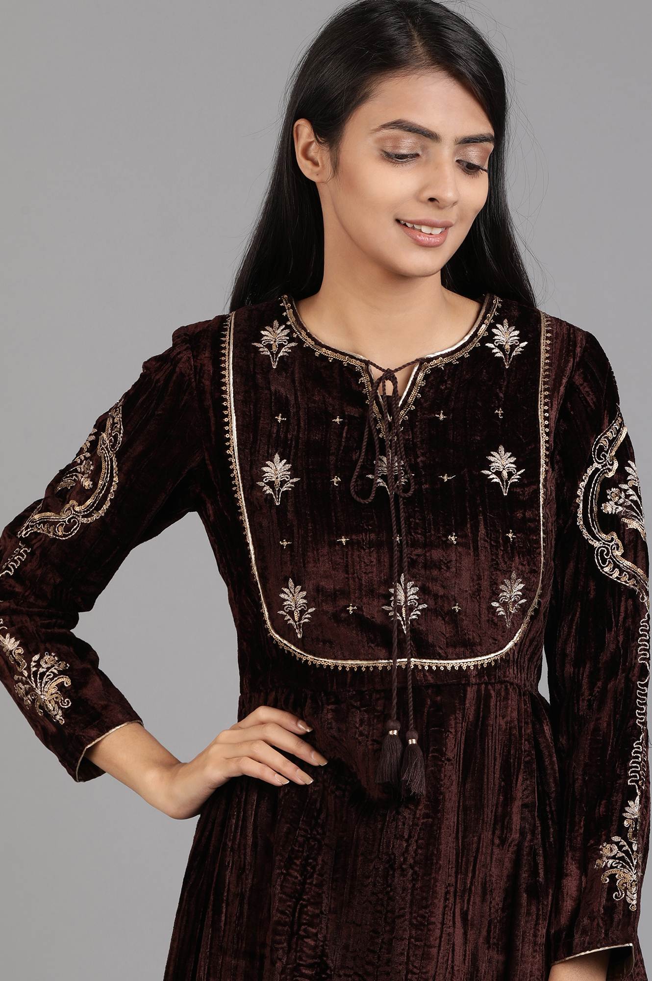 Brown Round Neck Solid Winter kurta