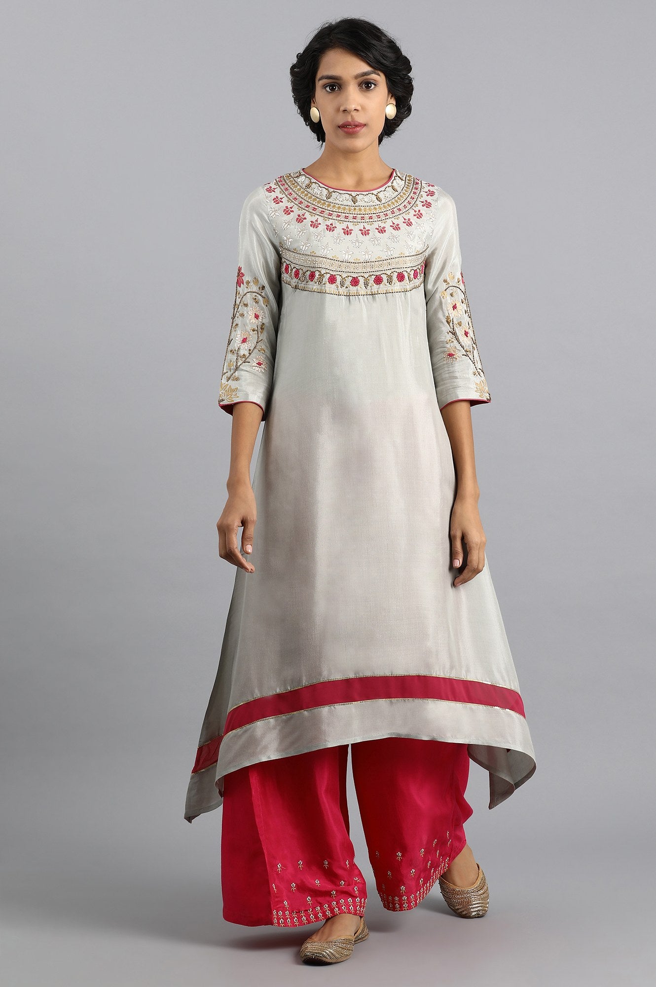 Grey Round Neck Embroidered kurta