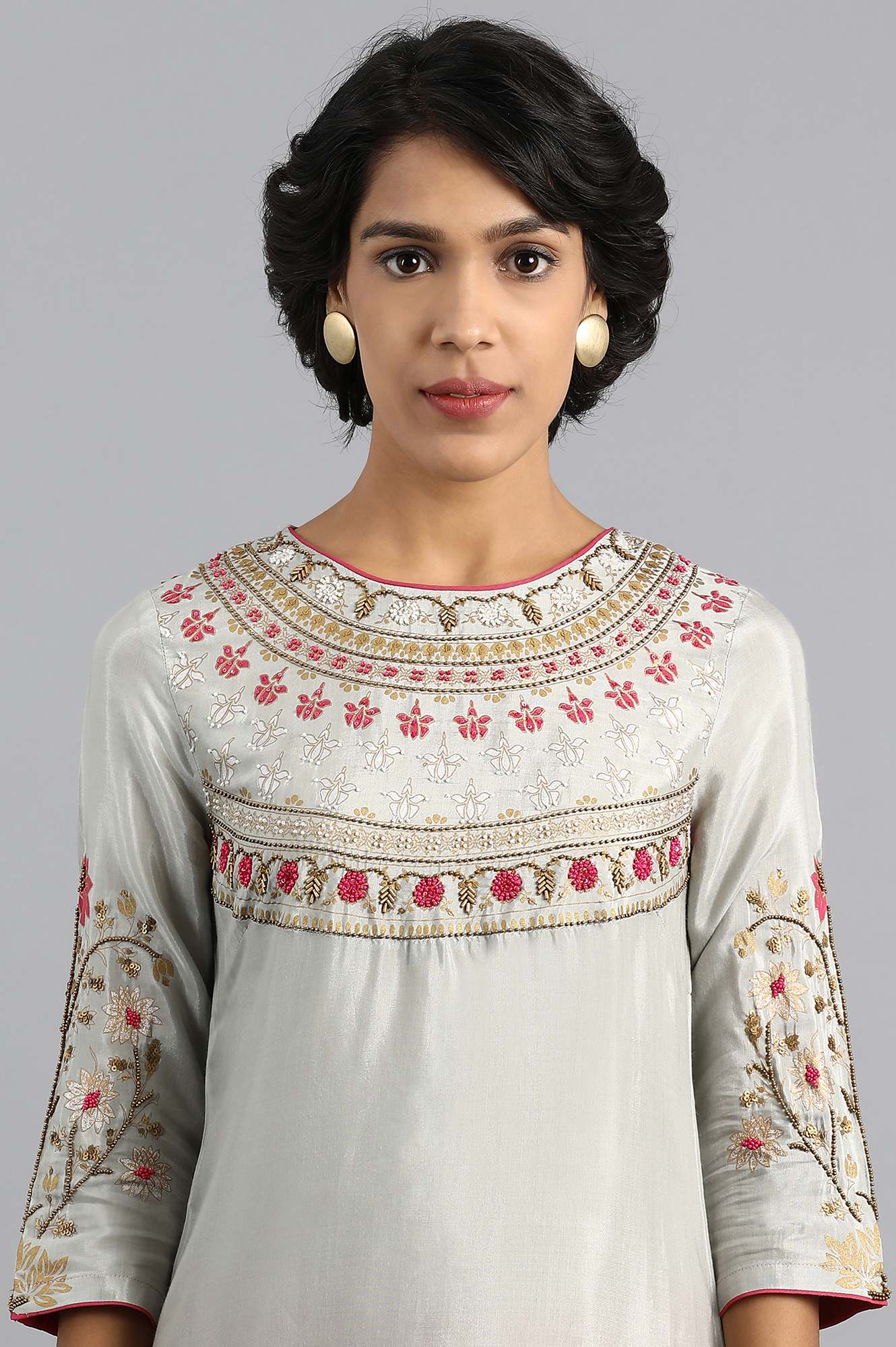 Grey Round Neck Embroidered kurta