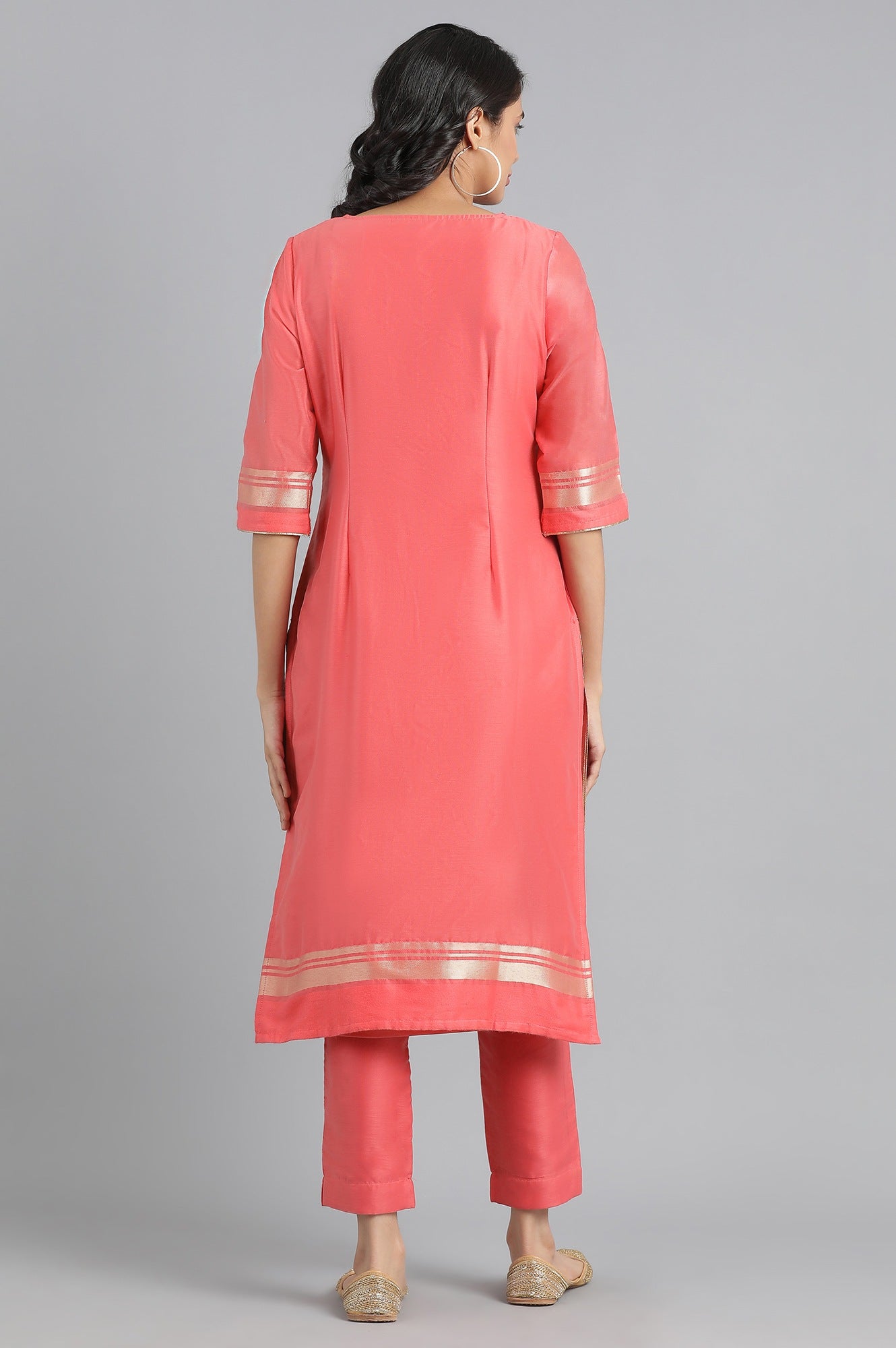 Peach Round Neck Chanderi kurta