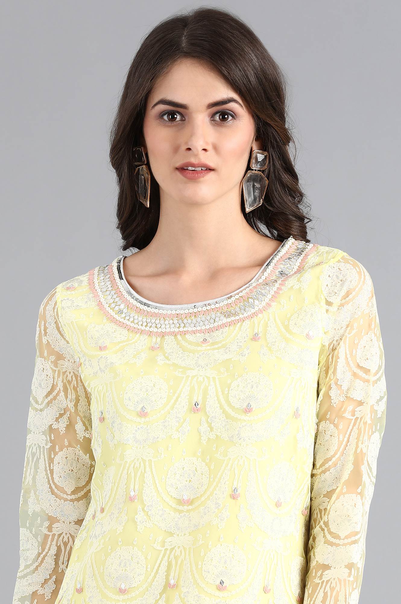 Yellow Round Neck Embroidered kurta