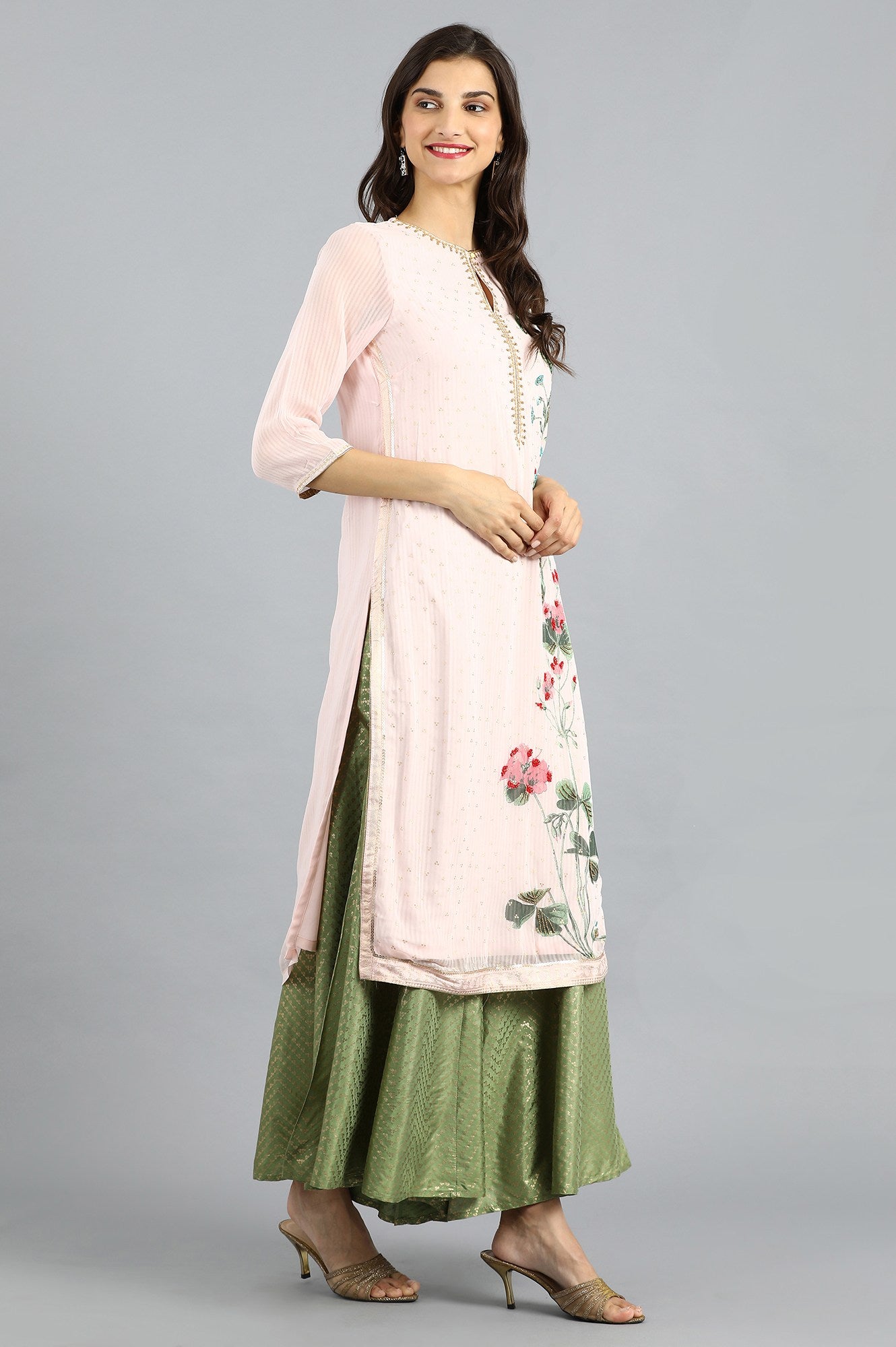 Pink Round Neck Floral Print kurta