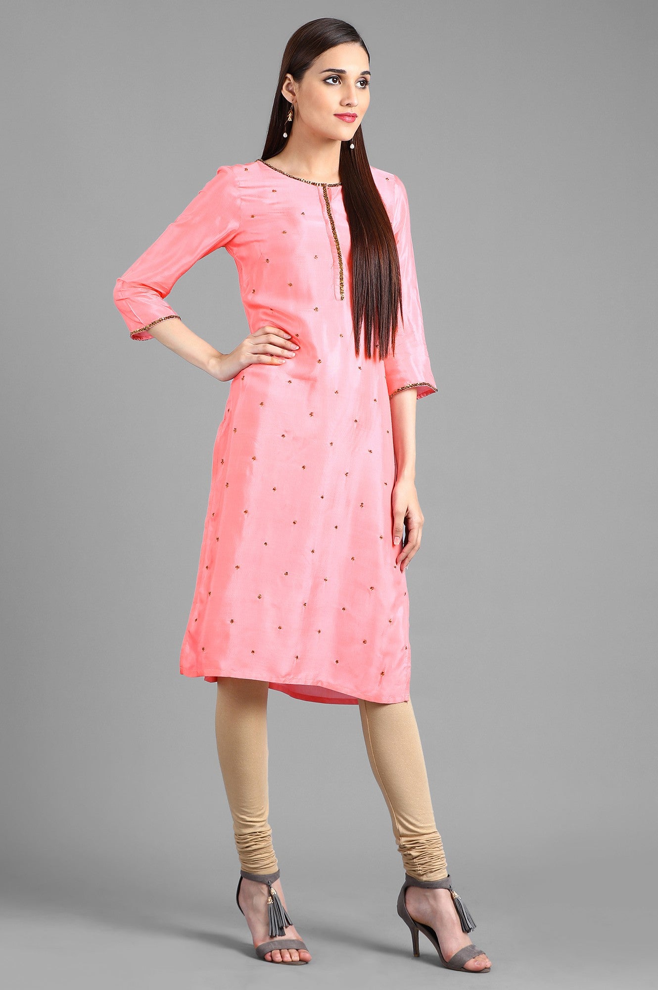 Pink Round Neck Solid kurta