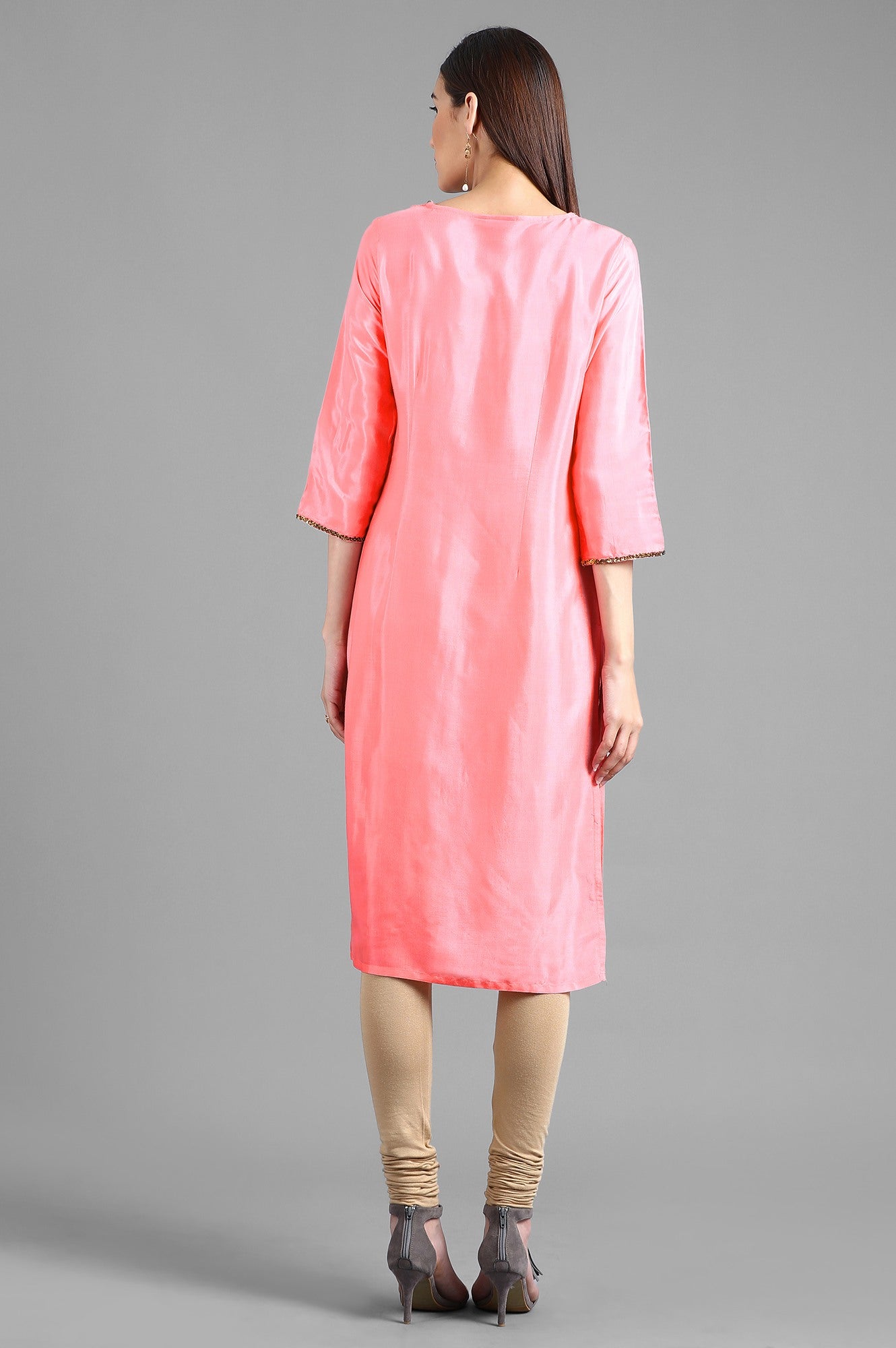 Pink Round Neck Solid kurta