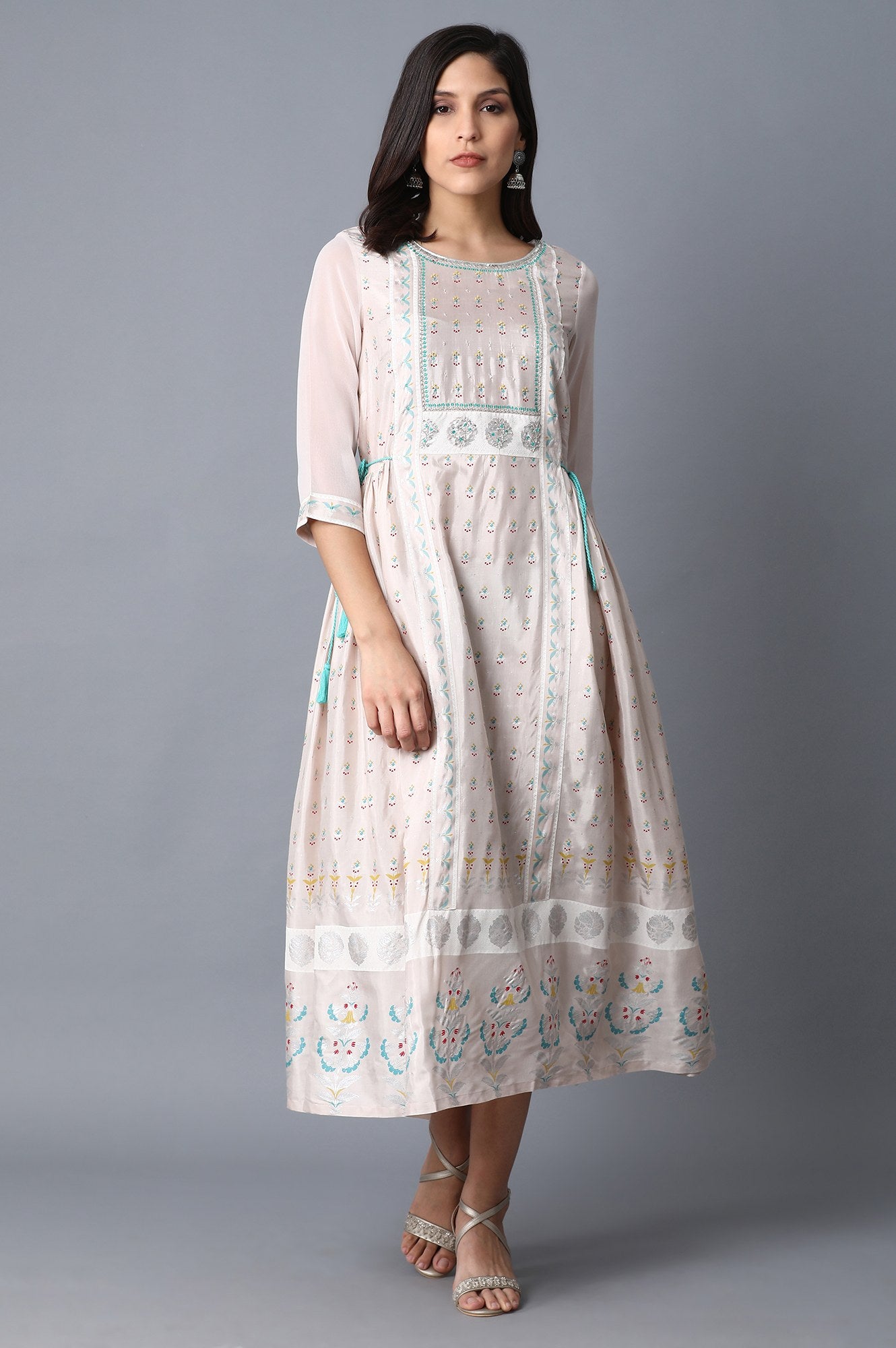 Ecru A-Line Embroidered kurta