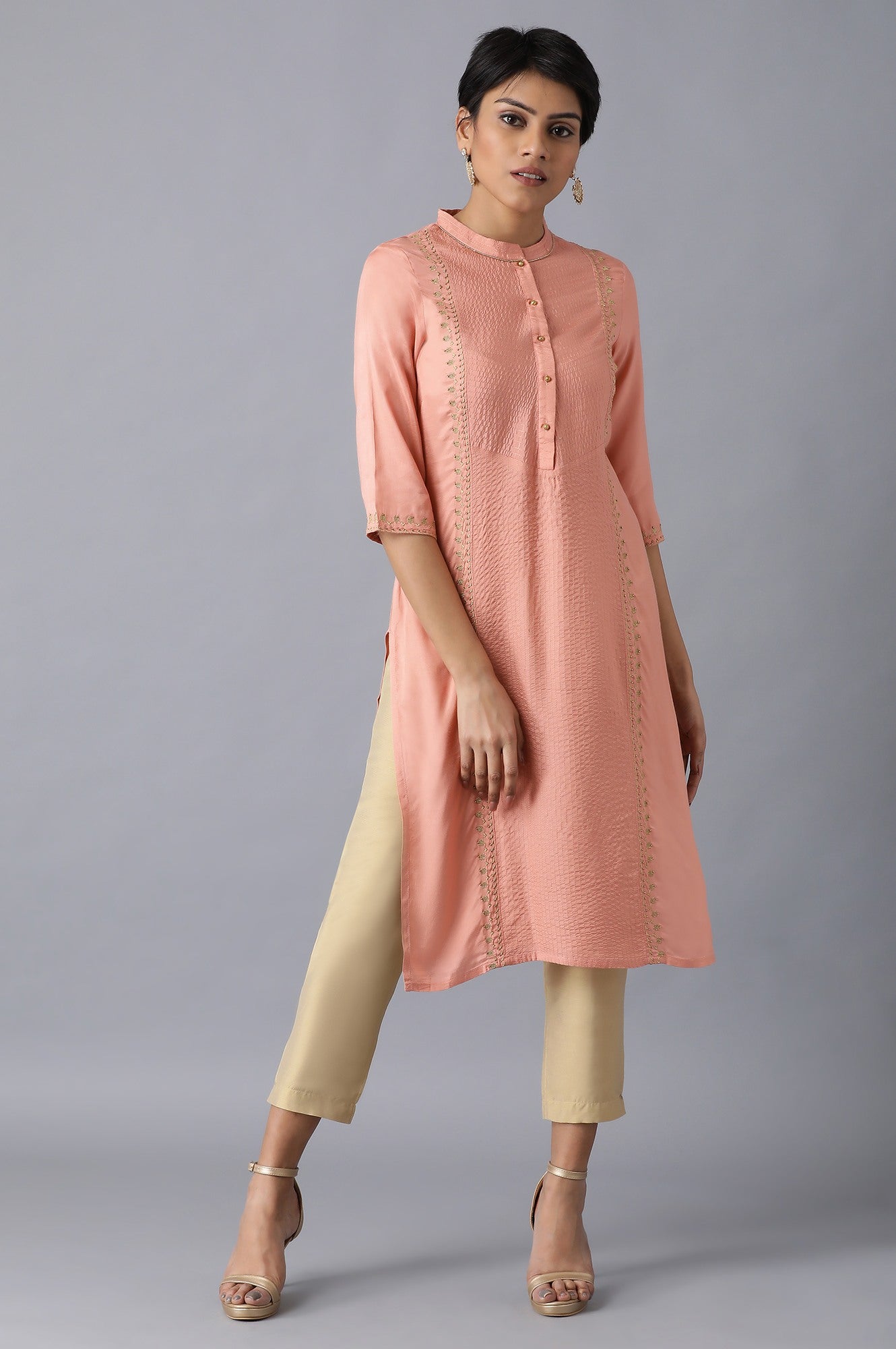 Peach Mandarin Neck Embroidered kurta