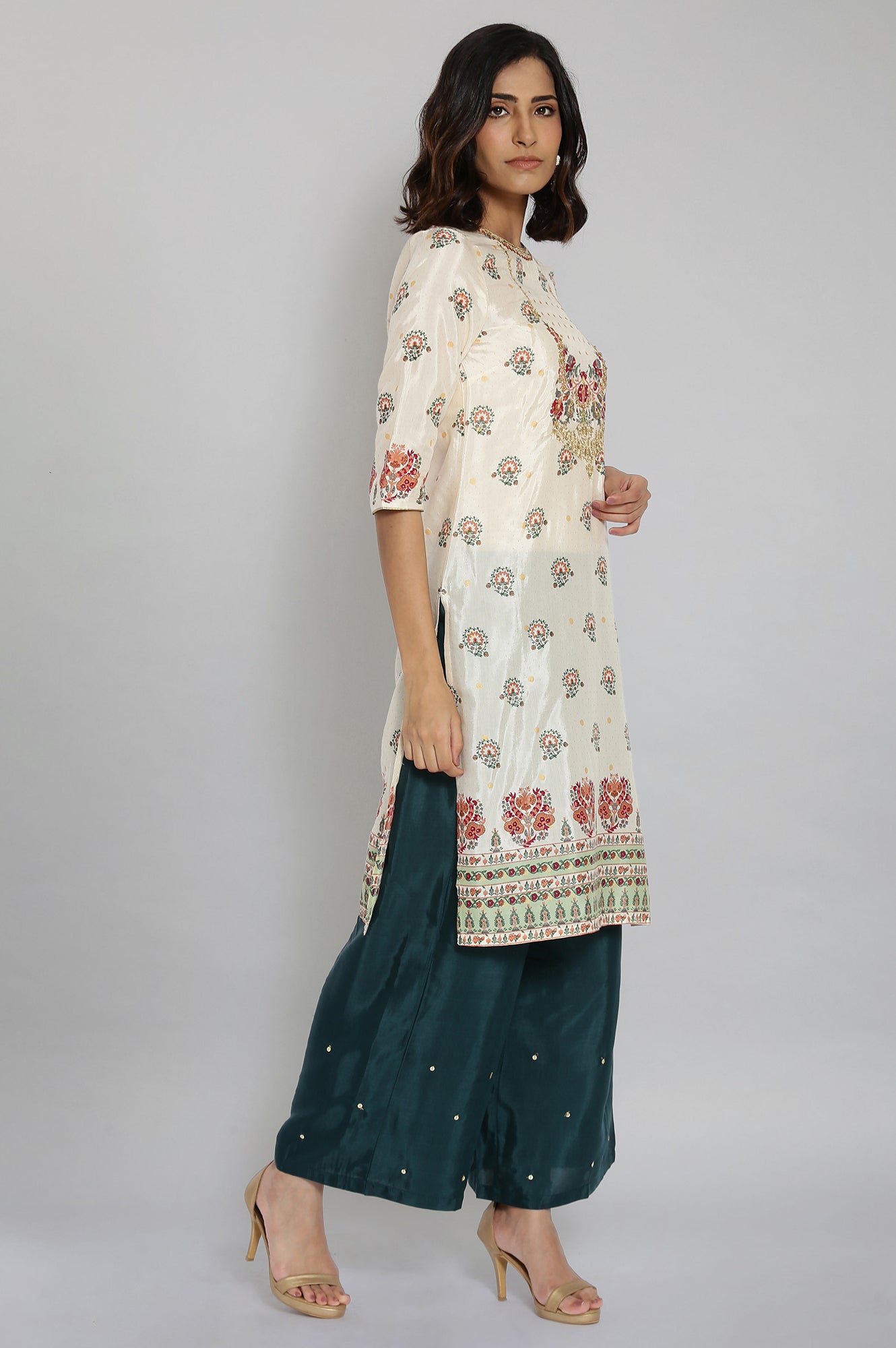 Ecru Embroidered Festive kurta