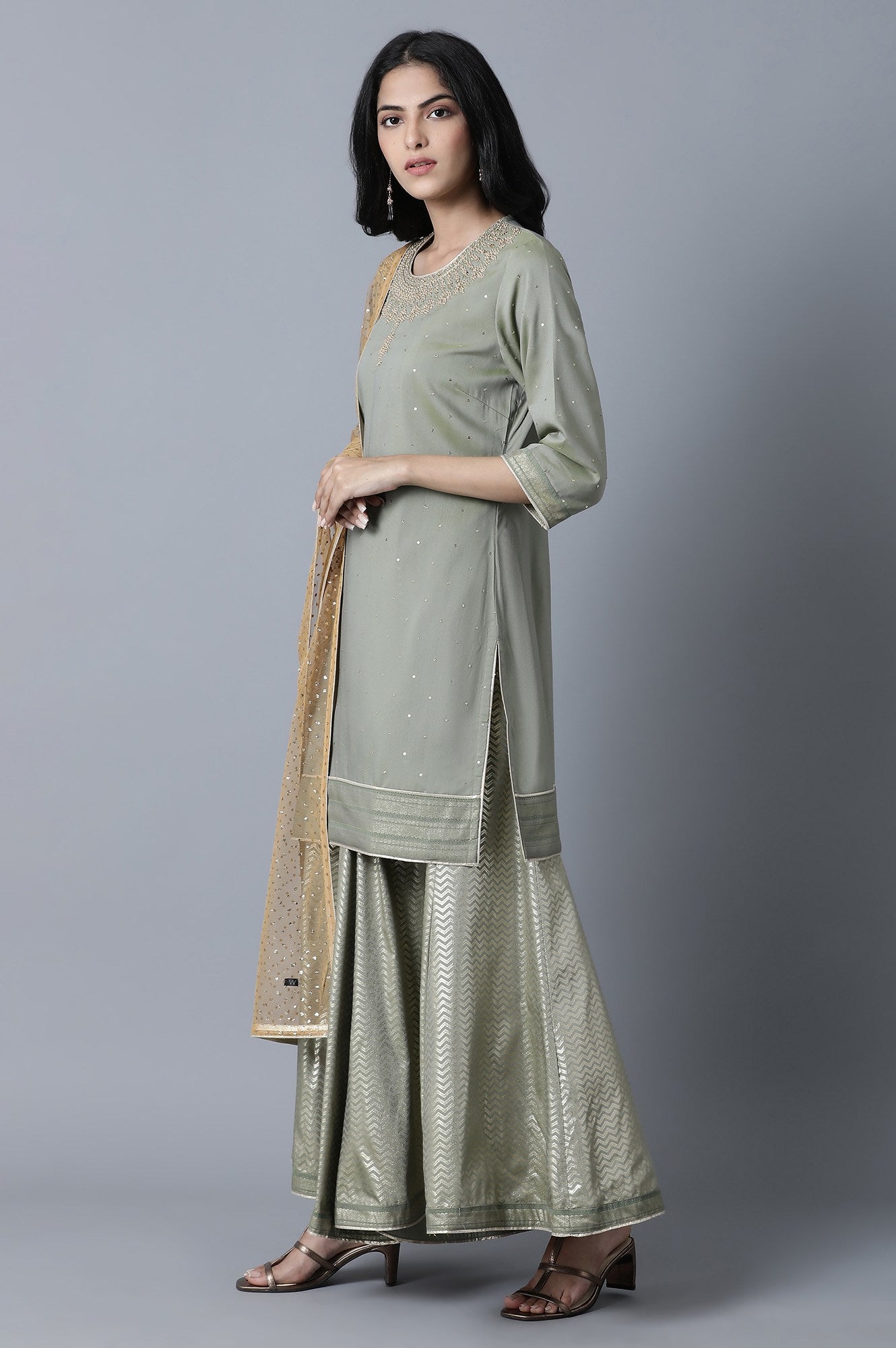 Light Green Short kurta-Culottes-Drape Set