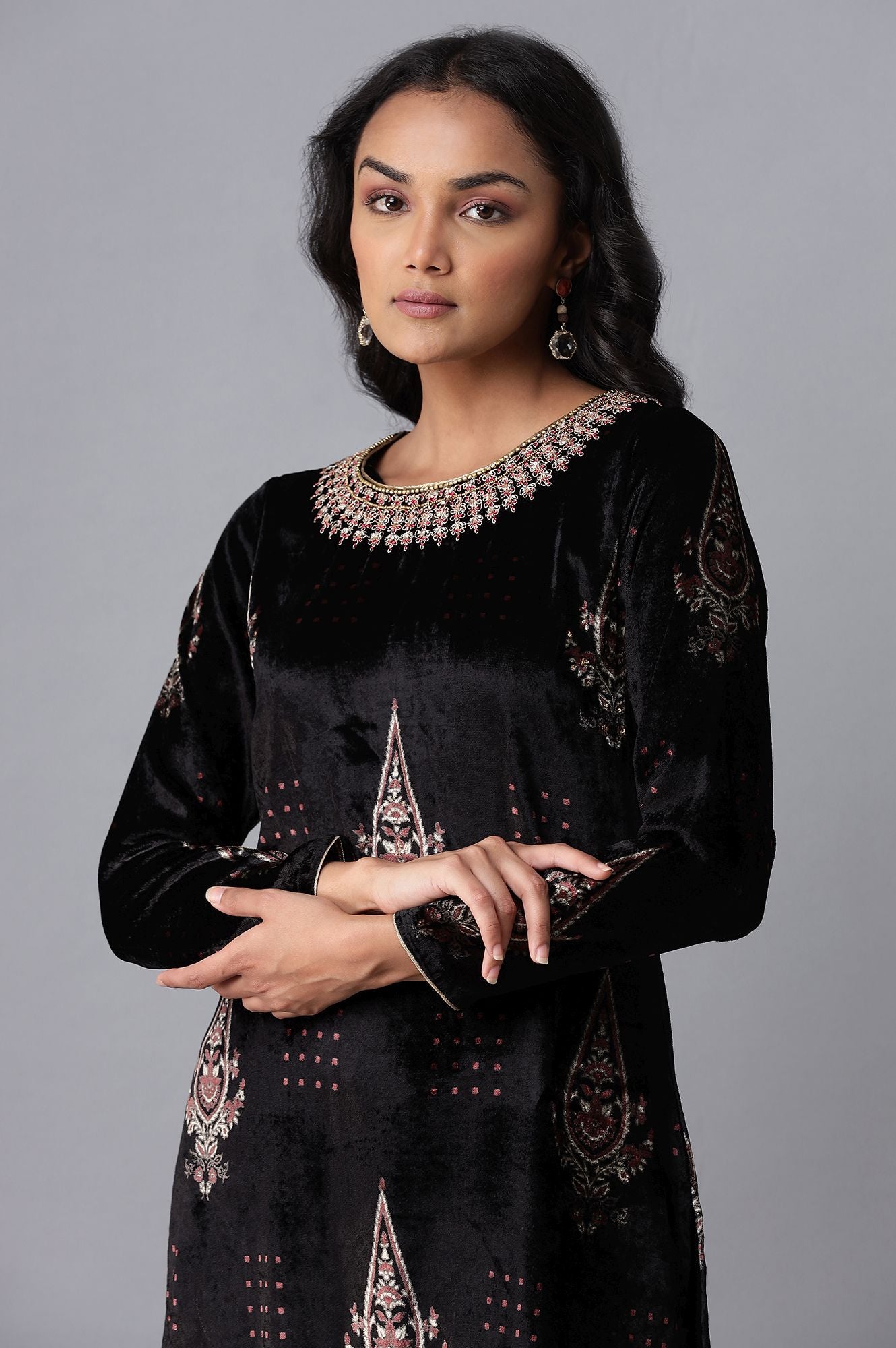 Black Velvet kurta