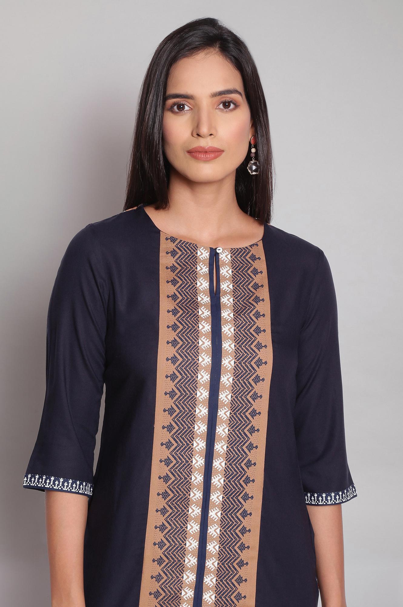 Navy Blue Round Neck kurta With Placement Print - wforwoman