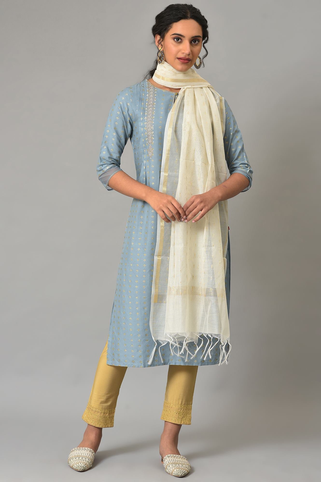 Ecru And Gold Jacquard Dupatta