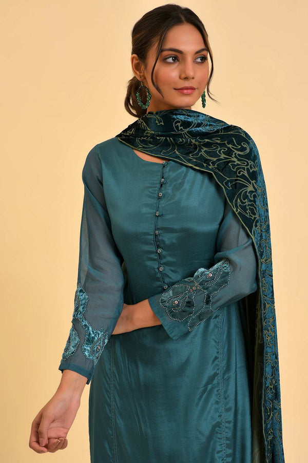 Green Solid kurta, Pants & Velvet Dupatta