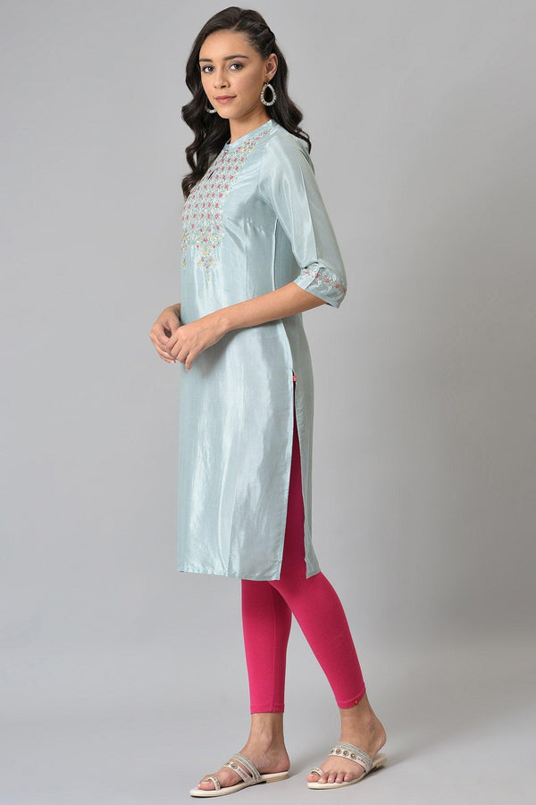 Light Blue Embroidered kurta In Mandarin Collar