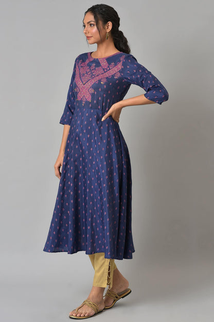 Navy Blue Circular kurta With Seqiuns - wforwoman