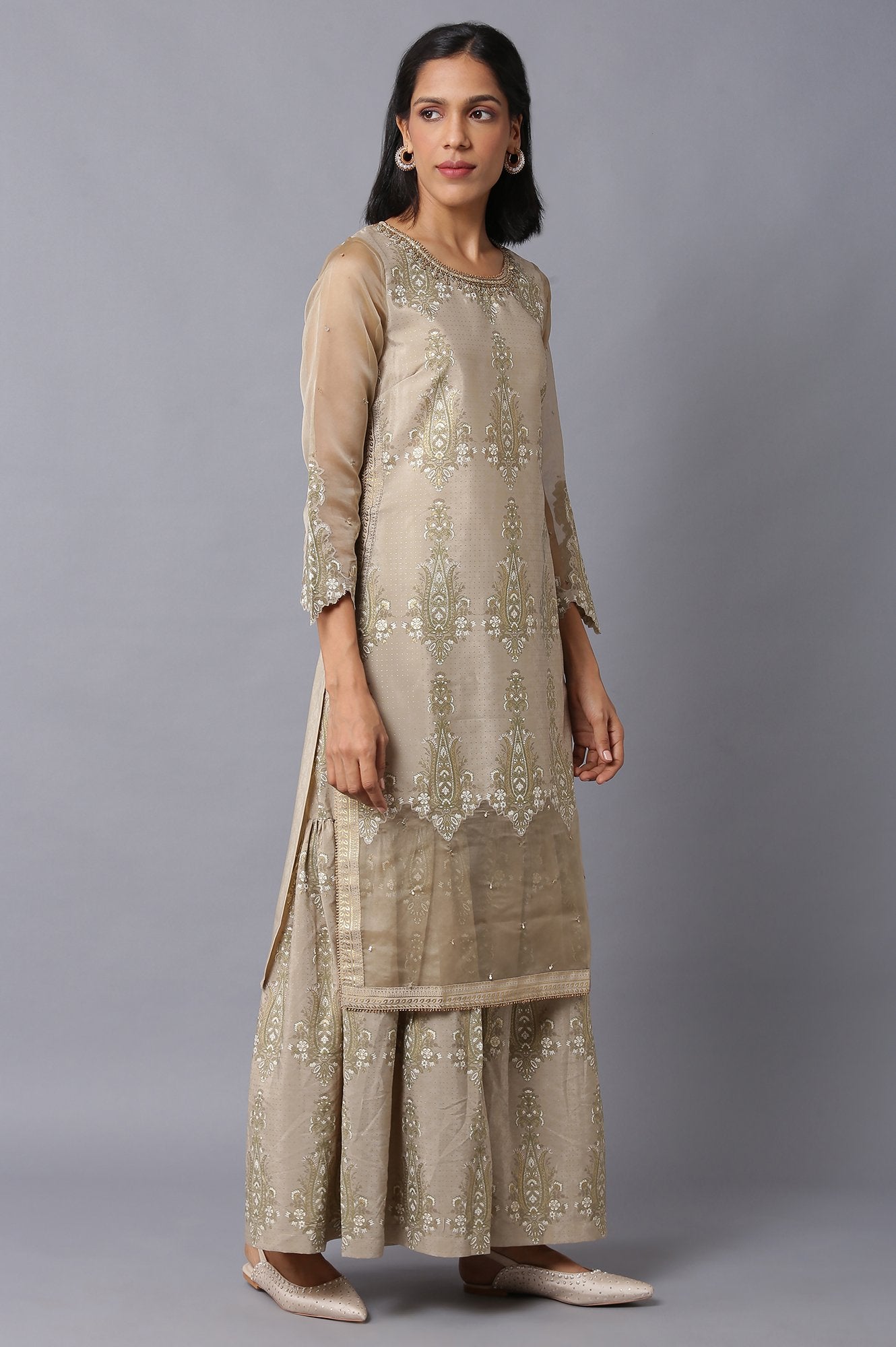 Gold Beige Floral Printed kurta With Embroidery