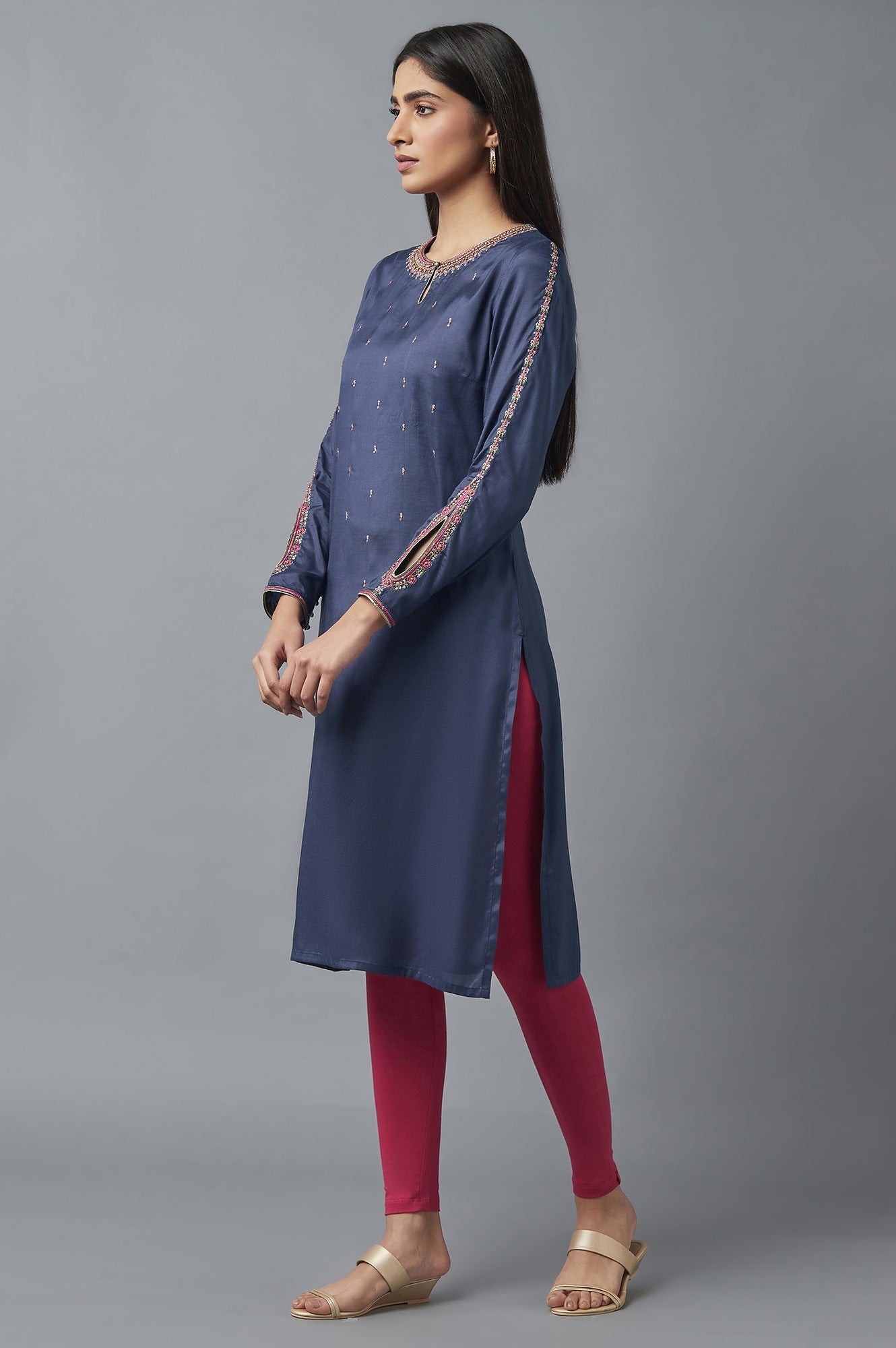 Blue Embroidered kurta