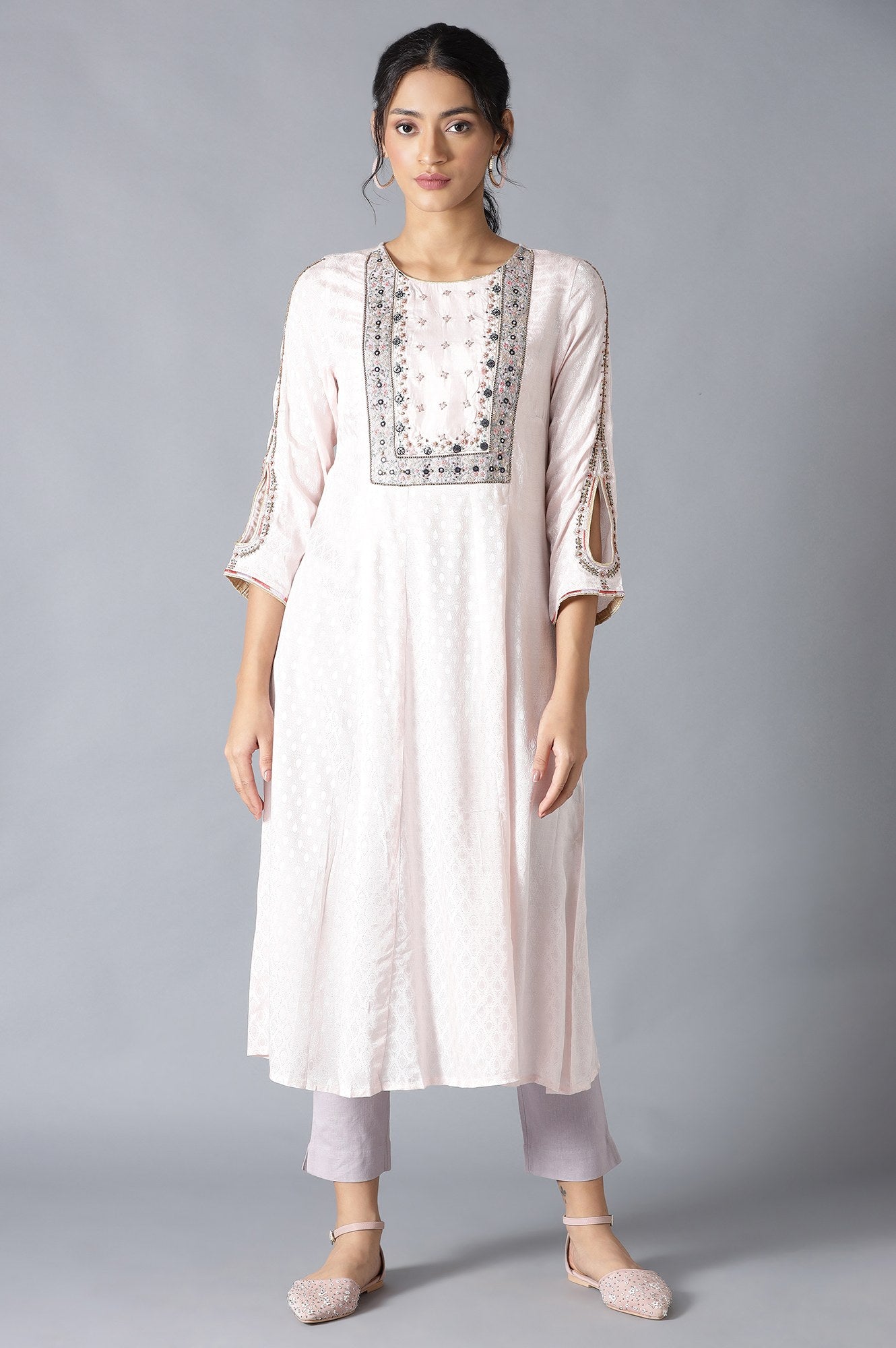 Pink Embroidered kurta