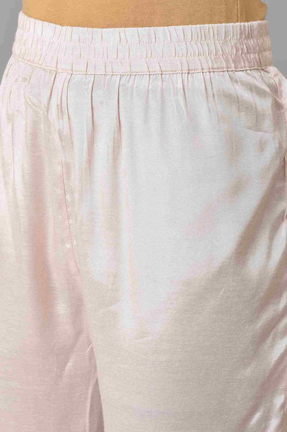 Pink Solid Slim Pants In Straight Silhouette