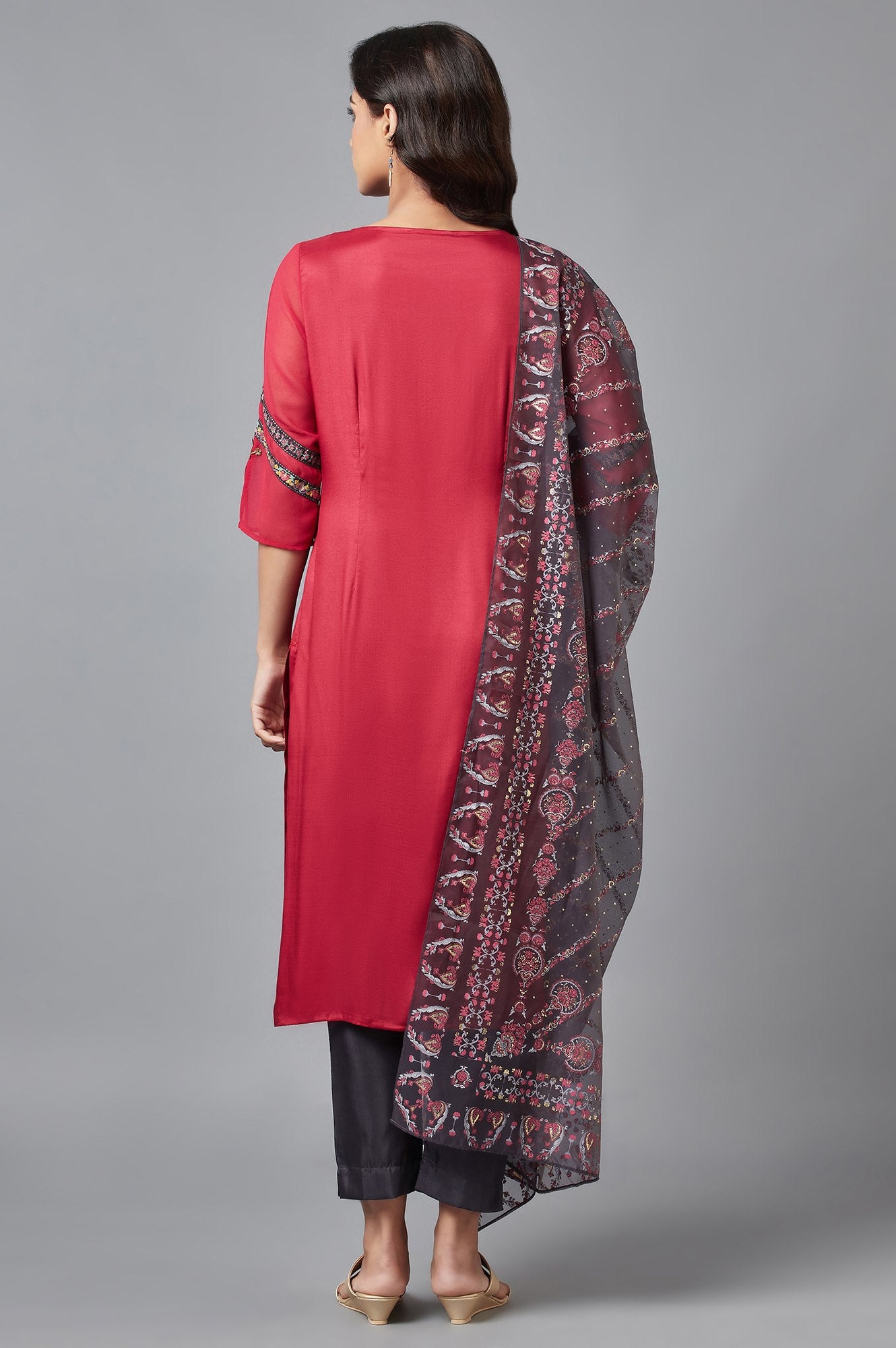 Red Printed kurta, Grey Slim Pants and Dupatta Set