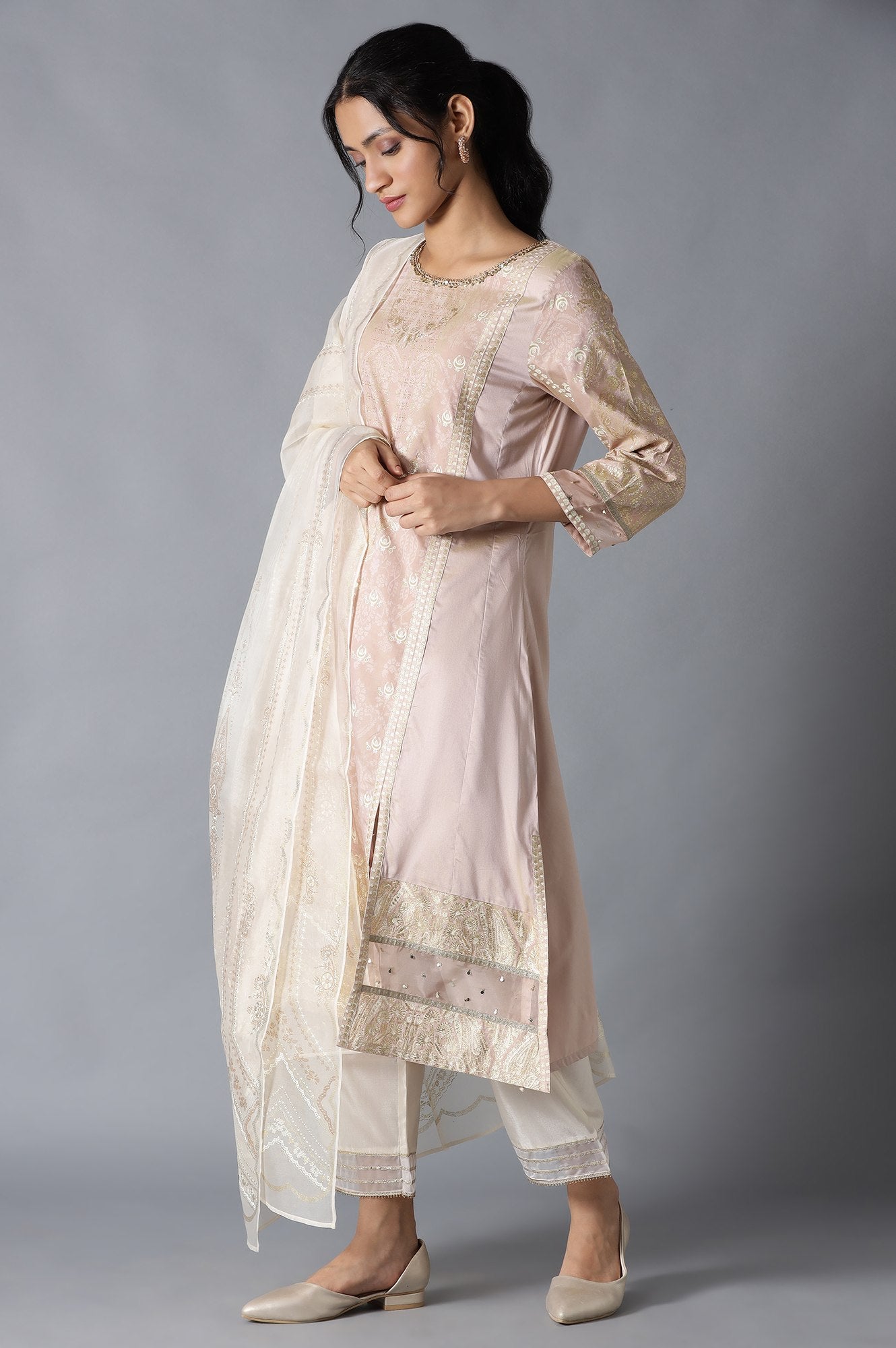 Pink A-Line Round Neck kurta With Parallel Pants And Organza Dupatta