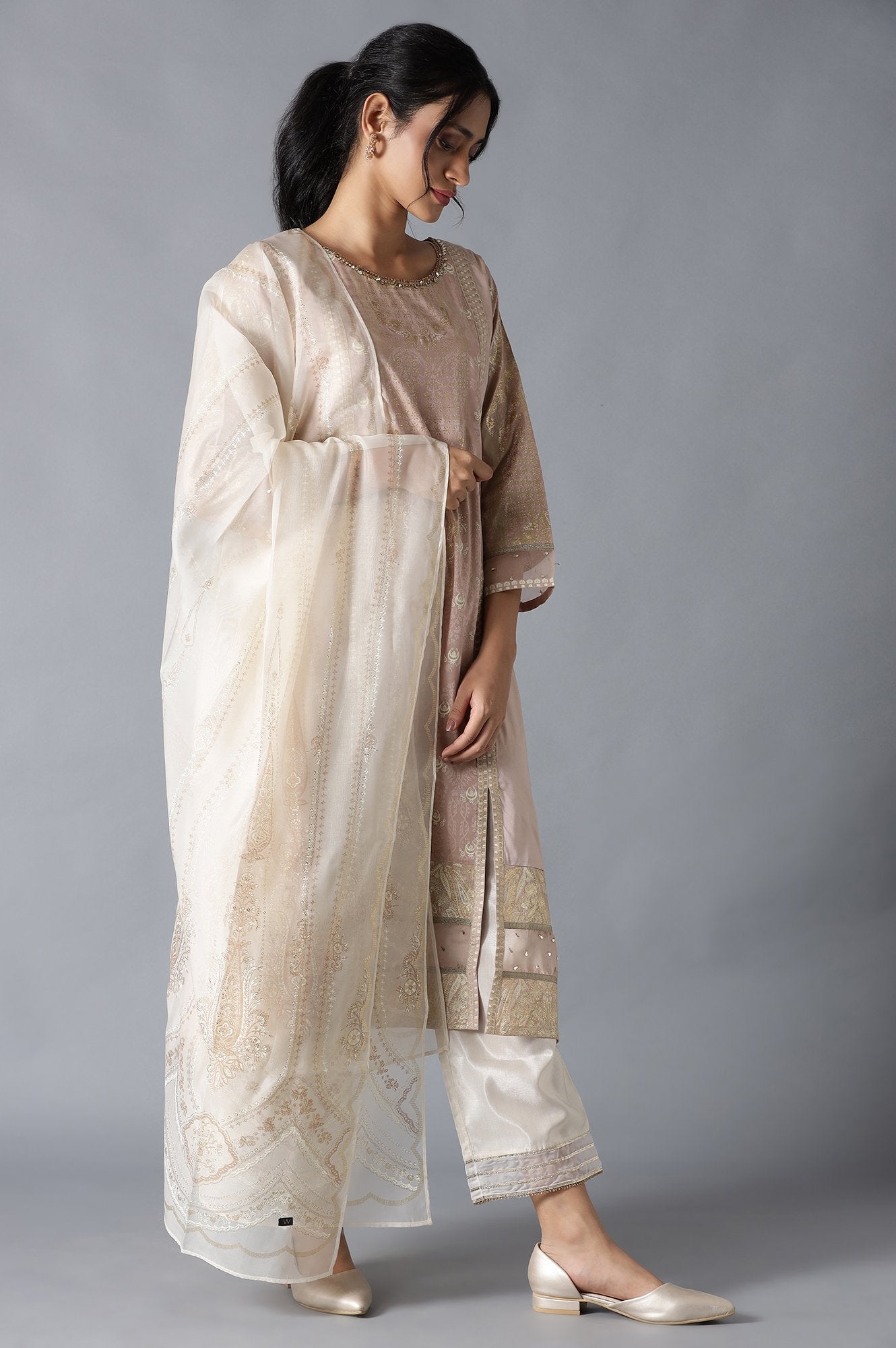 Pink A-Line Round Neck kurta With Parallel Pants And Organza Dupatta