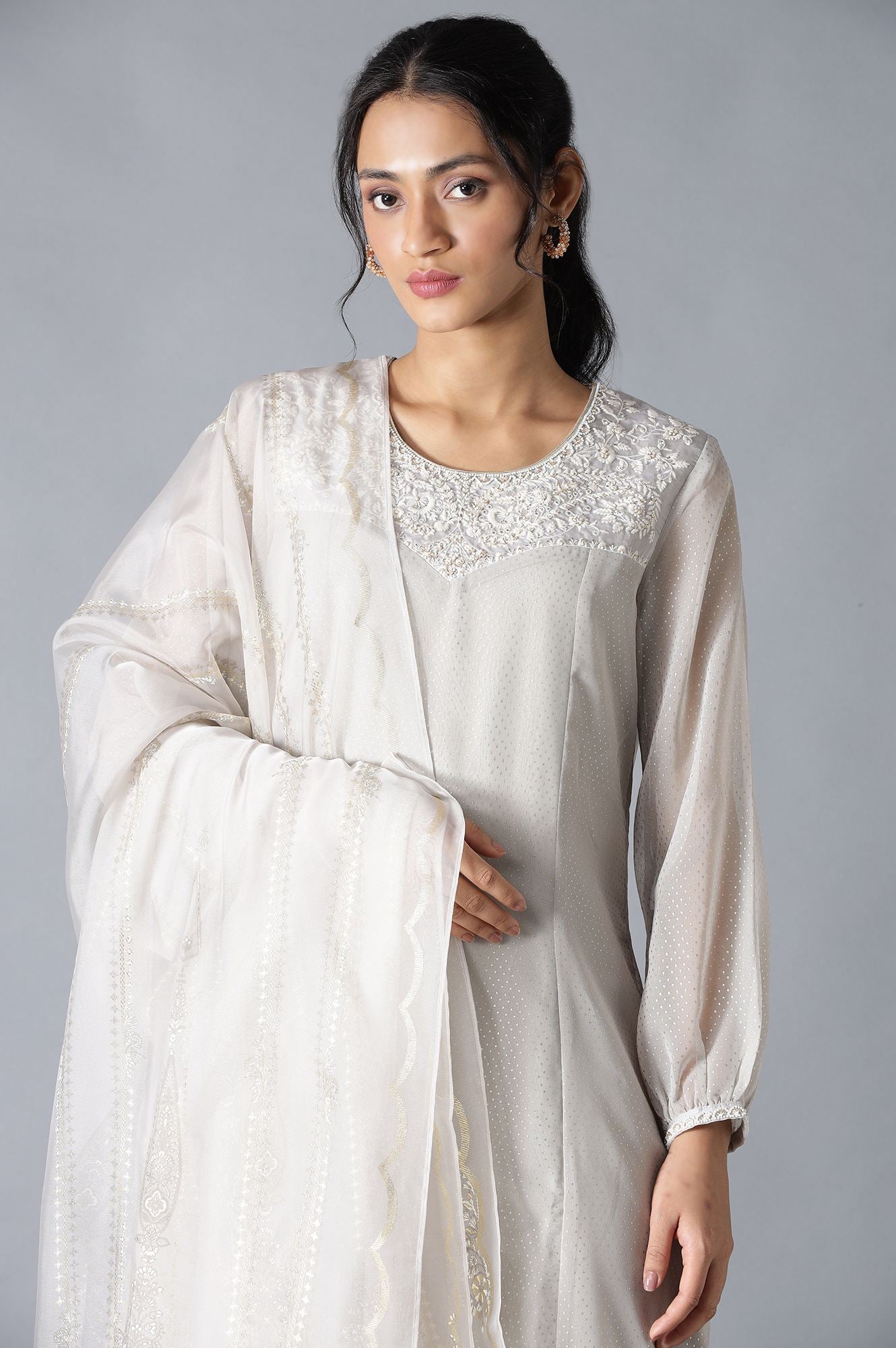 Grey Embroidered kurta With Parallel Pants And Dupatta