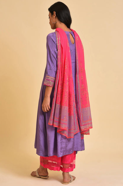 Purple Embroidered kurta, Pants And Dupatta Set