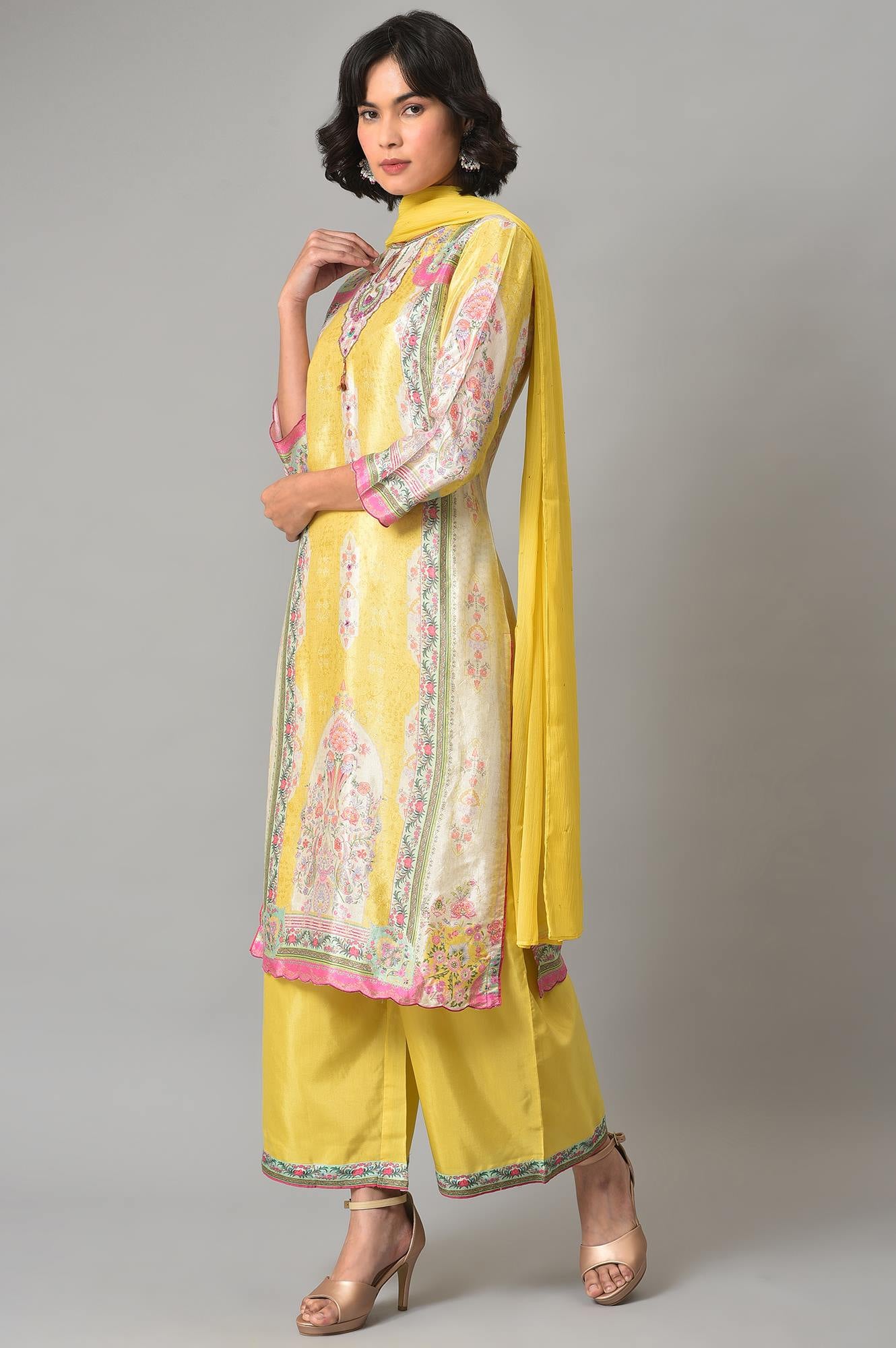 Light Yellow Printed kurta With Parallel Pants And Chiffon Dupatta