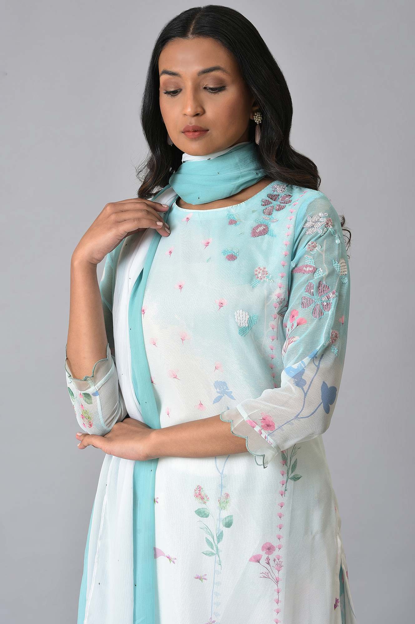 Ecru &amp; Blue Floral Georgette kurta With Parallel Pants And Dupatta