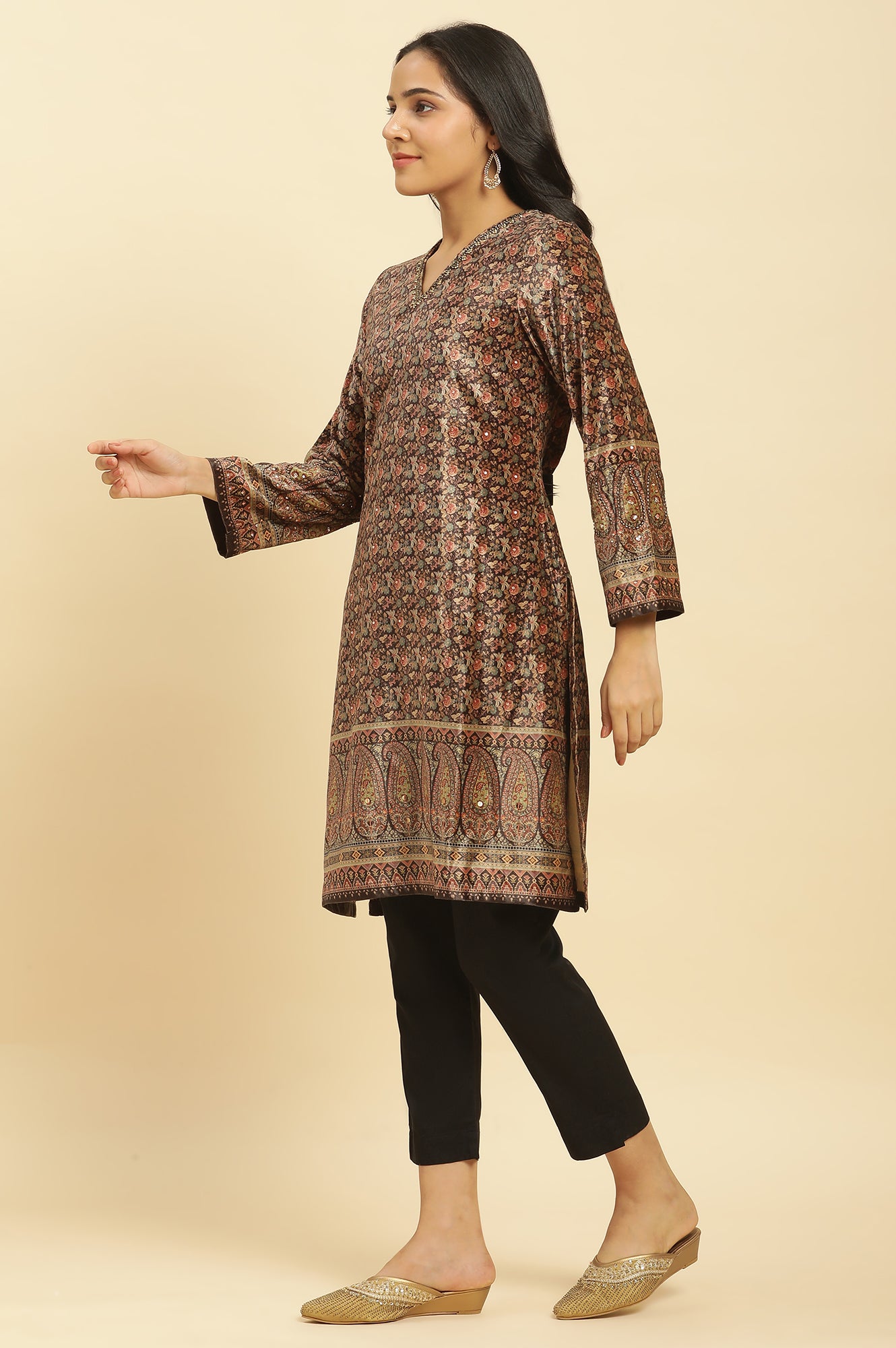 Multicoloured Velvet Embroidered Kurta And Pants Set