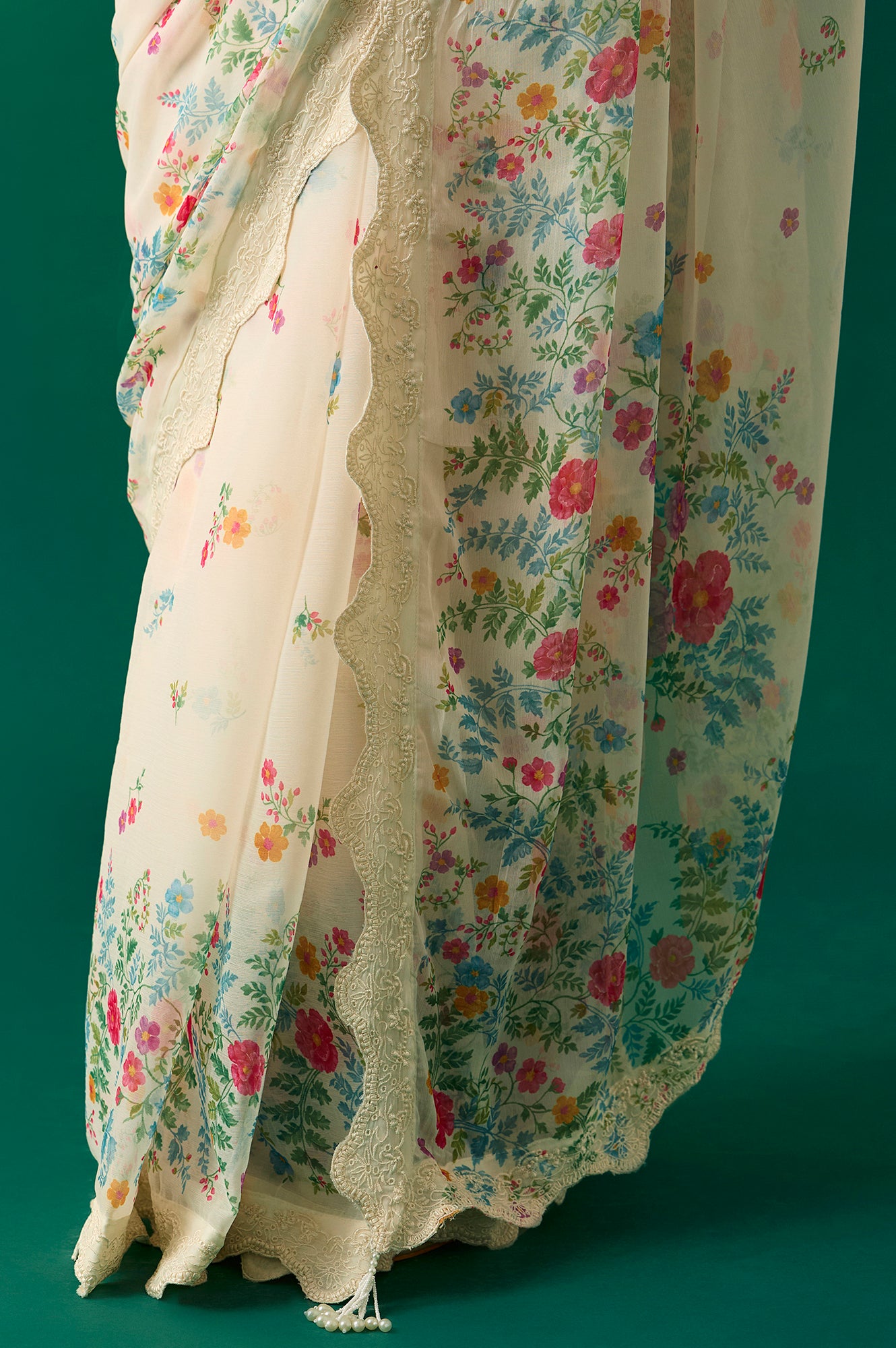 Off-White Floral Printed Embroidered Georgette Saree with Unstitched Blouse