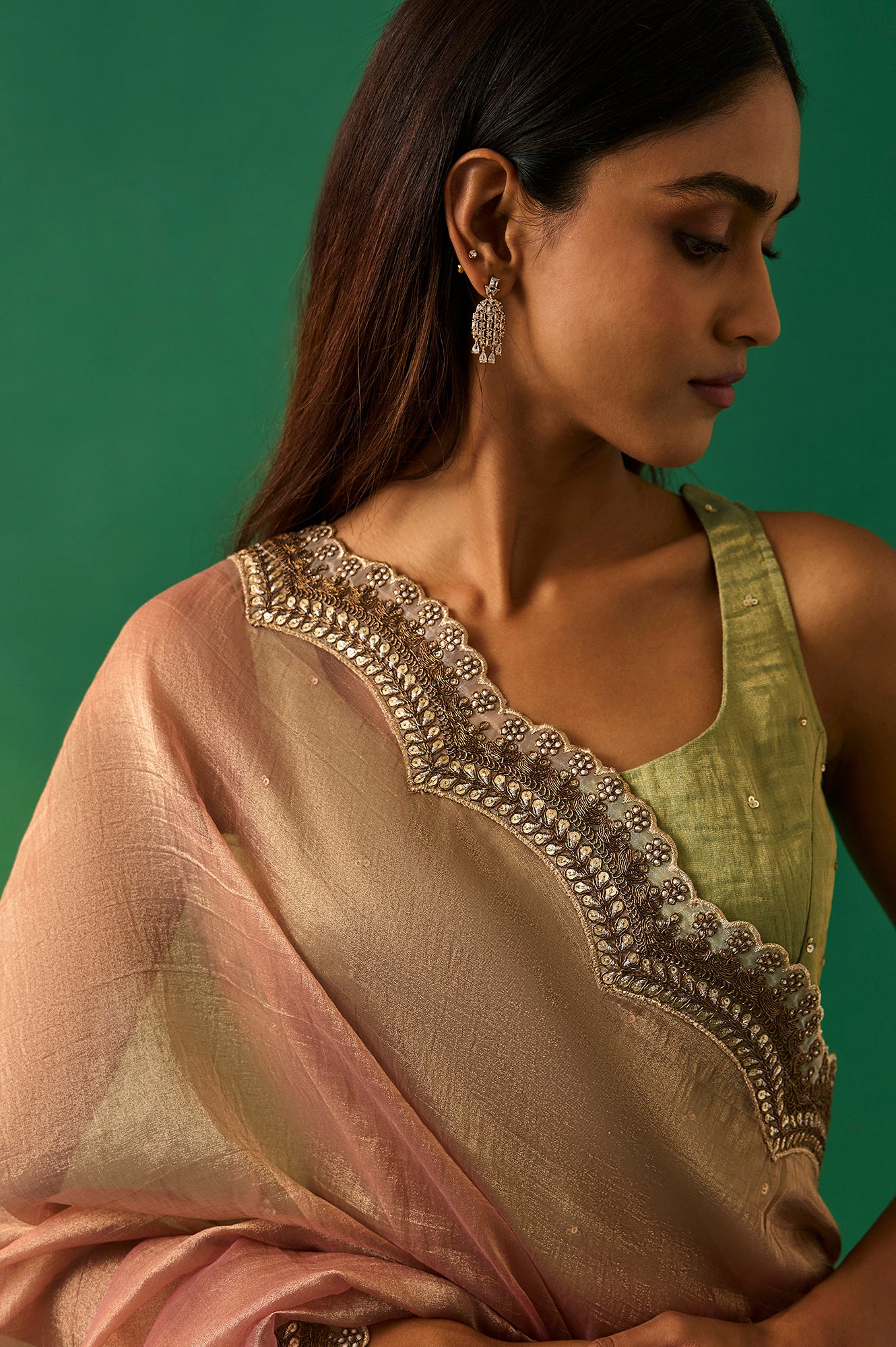 Pink Solid Zari Work Tissue Saree with Unstitched Blouse