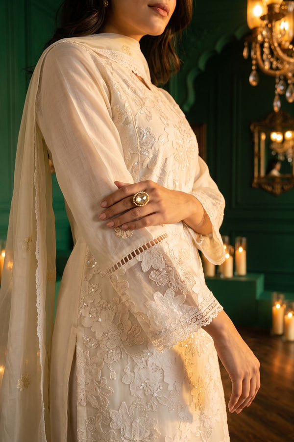 Wishful Off White Thread Embroidered Lace Jacquard Straight Kurta with Straight Pant and Dupatta Set